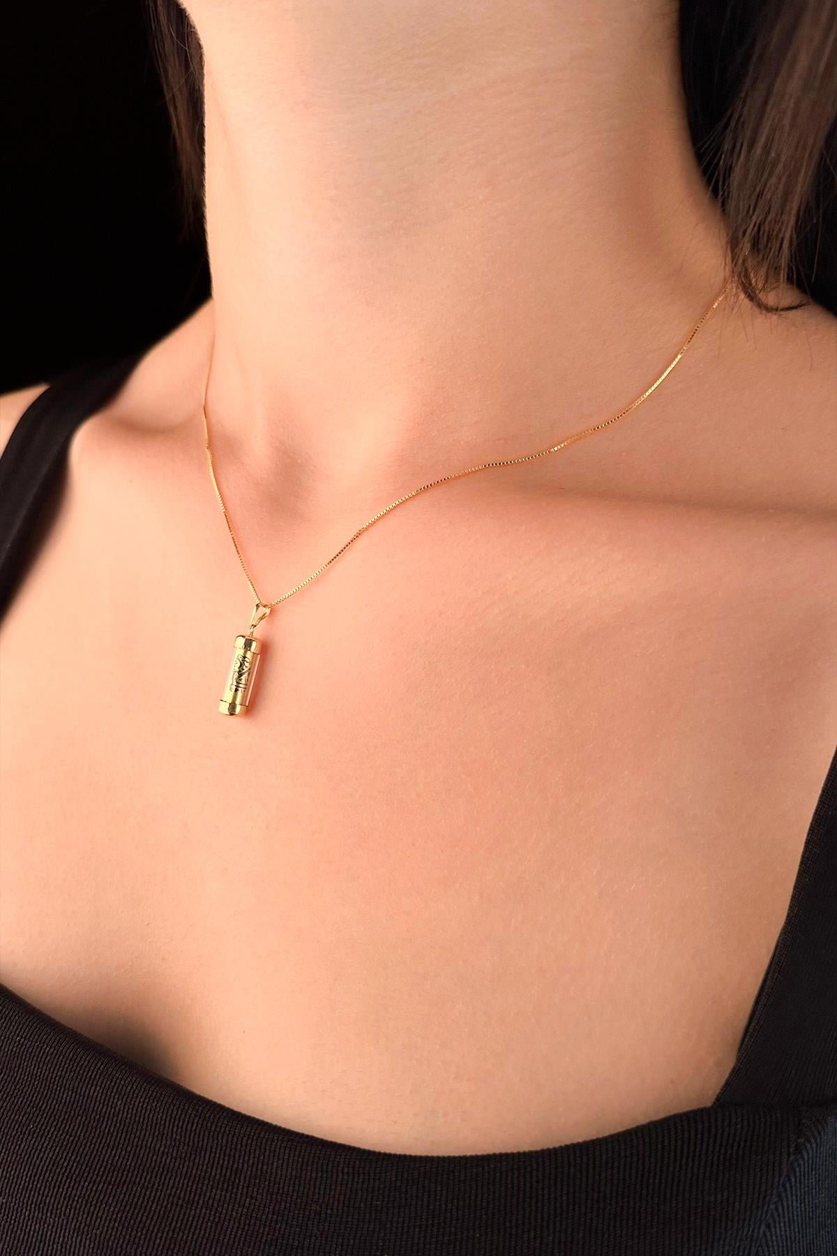 14ct Gold Fine Box Chain Cevsen Necklace