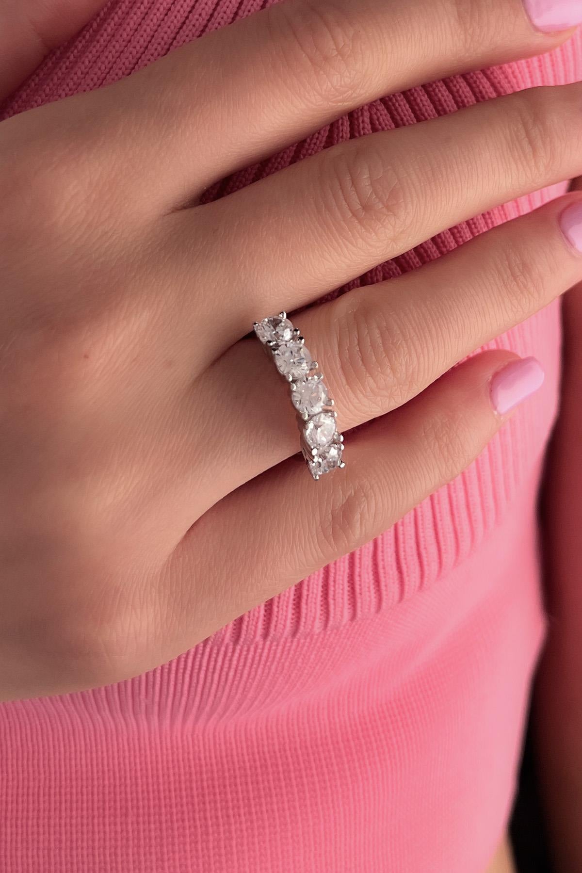 14ct Gold Five-Stone Ring