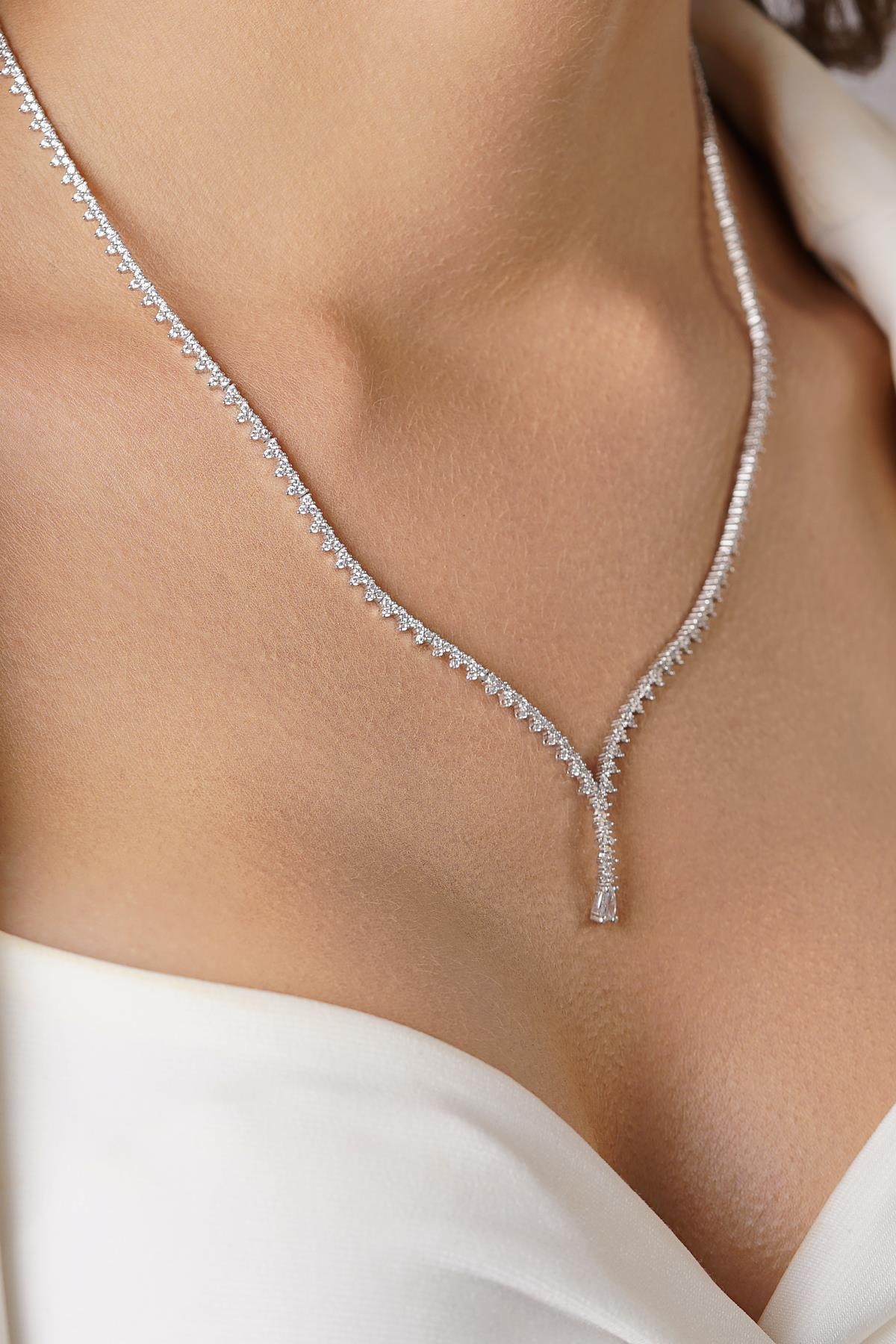 14ct Gold Full Eternity Pyramid Tennis Necklace