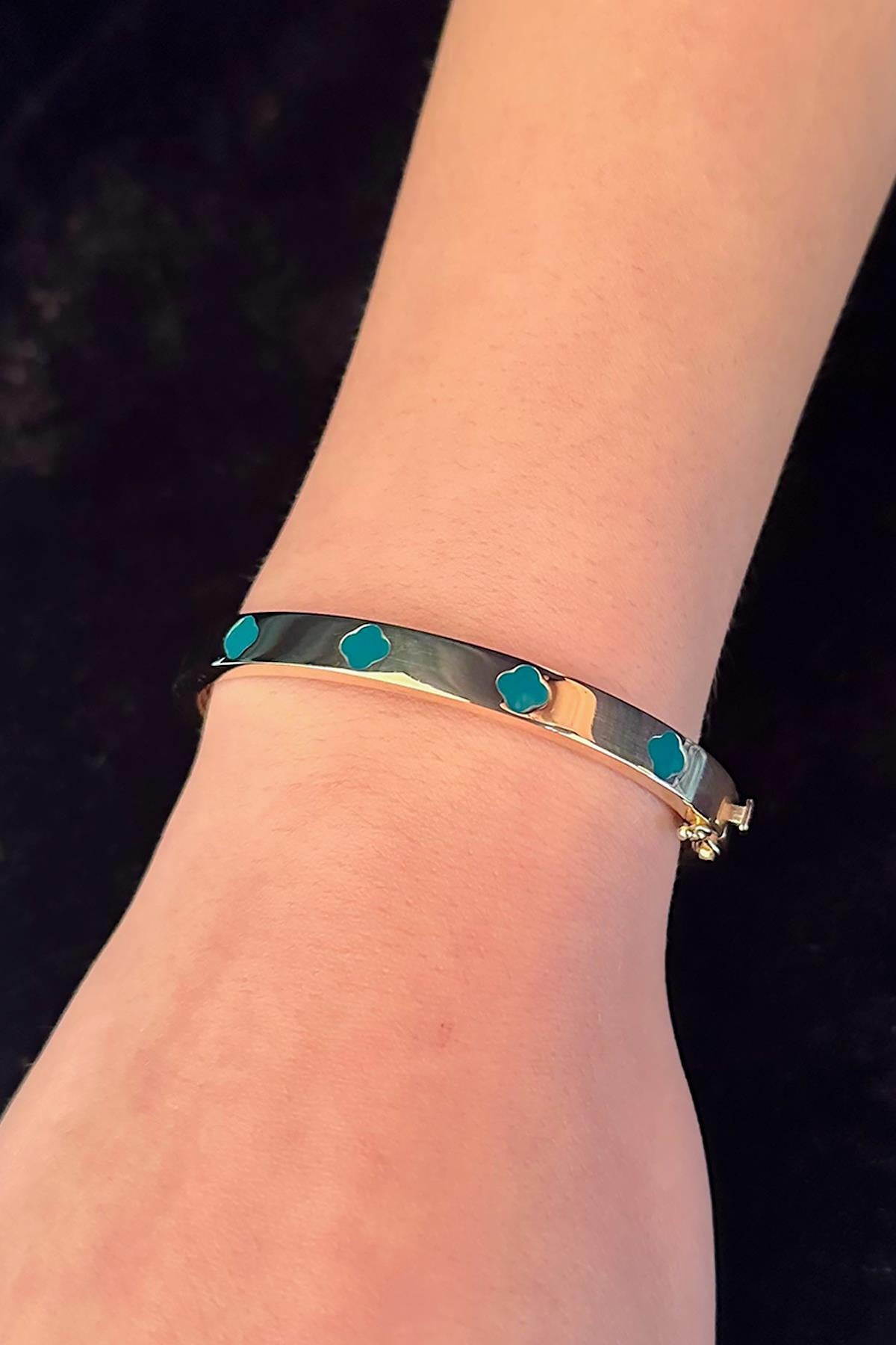 14K Gold Green Enamel Clover Bangle