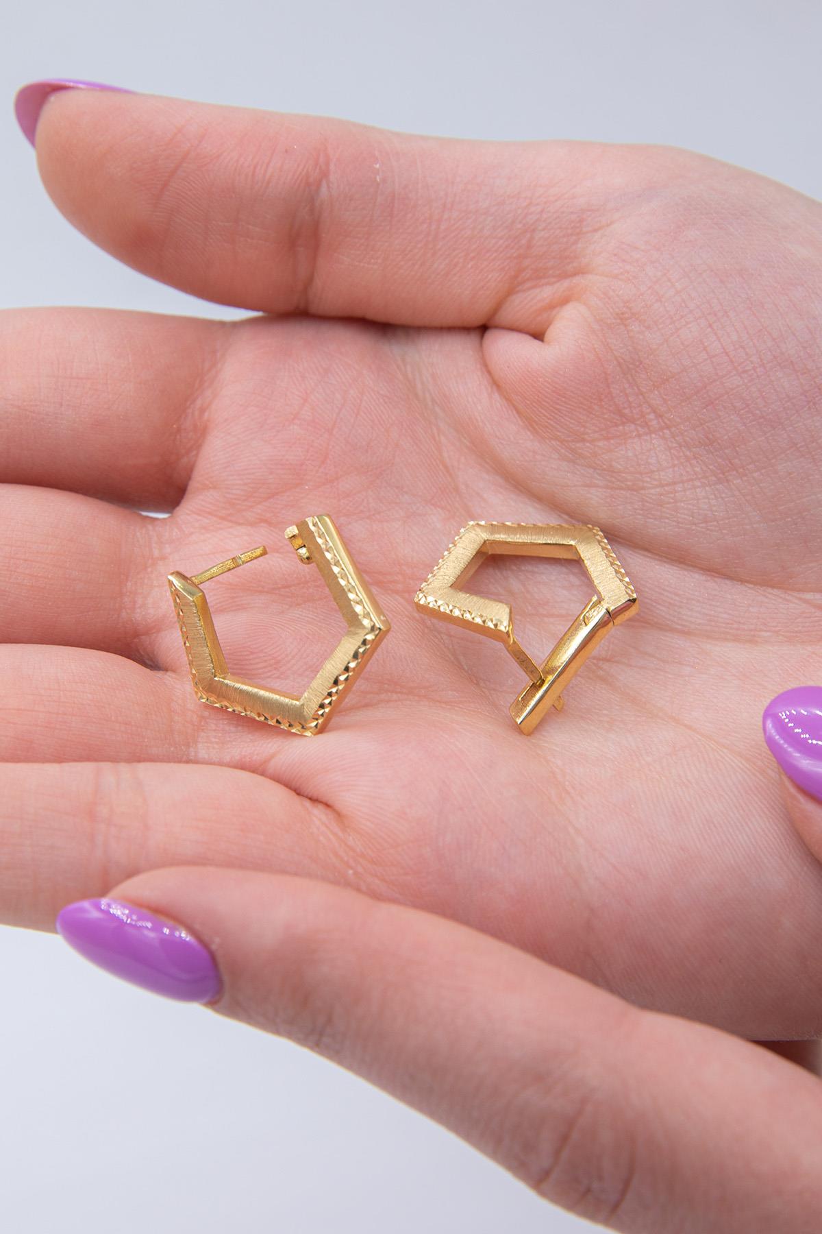 14ct Gold Hexagon Stud Earrings