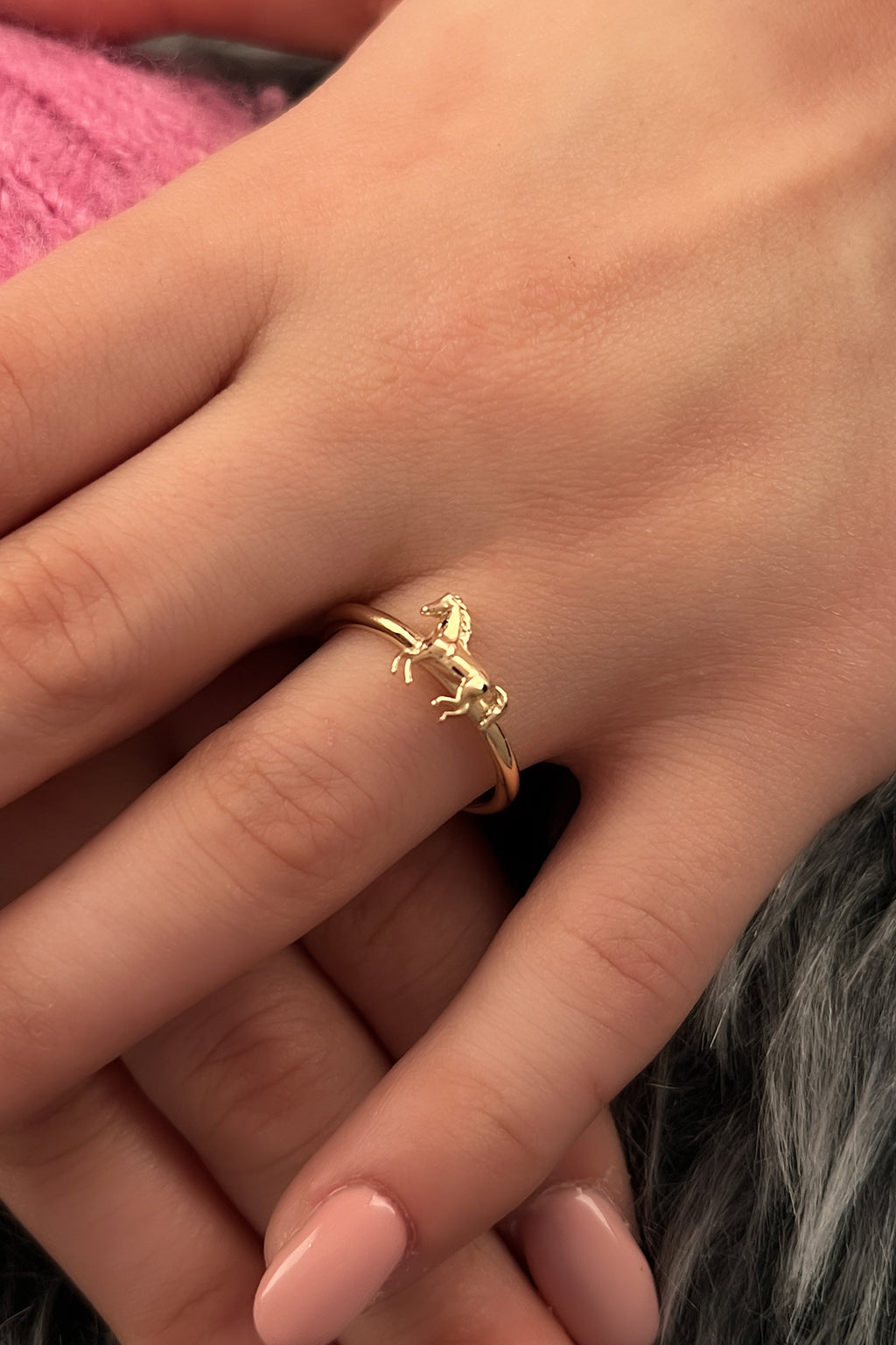 14ct Gold Hourse Ring