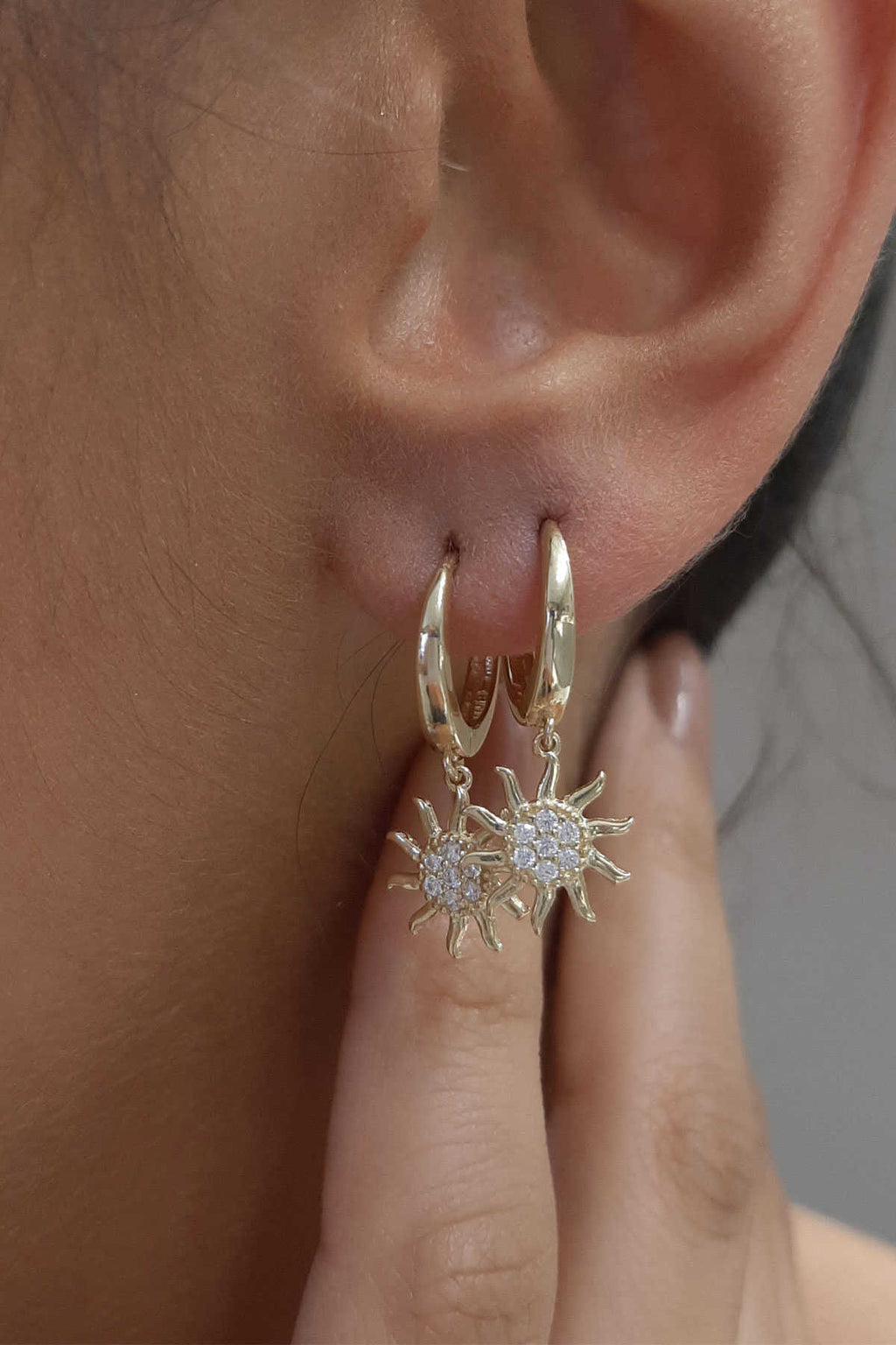 14ct Gold Huggie Earrings Sun Dangle