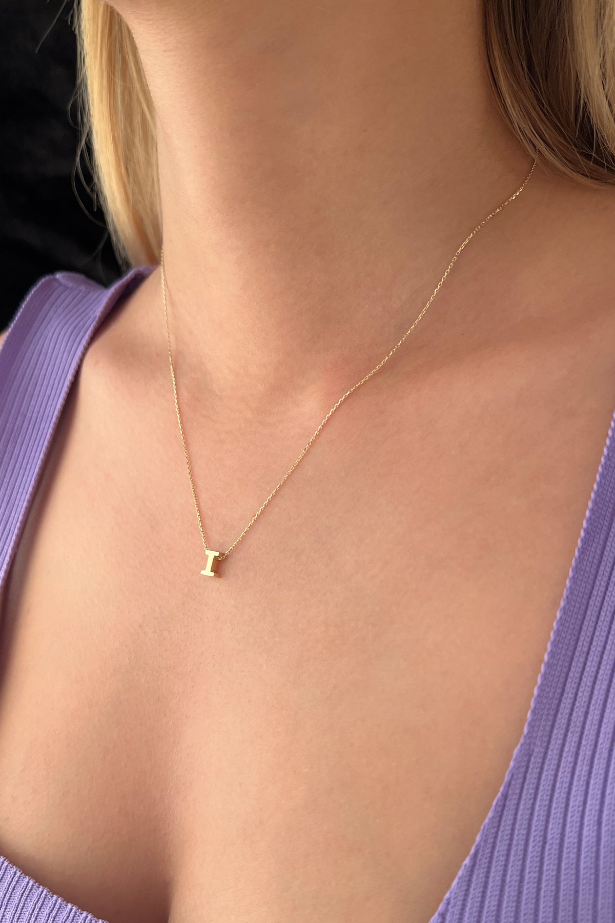 14ct Gold I Initial Necklace