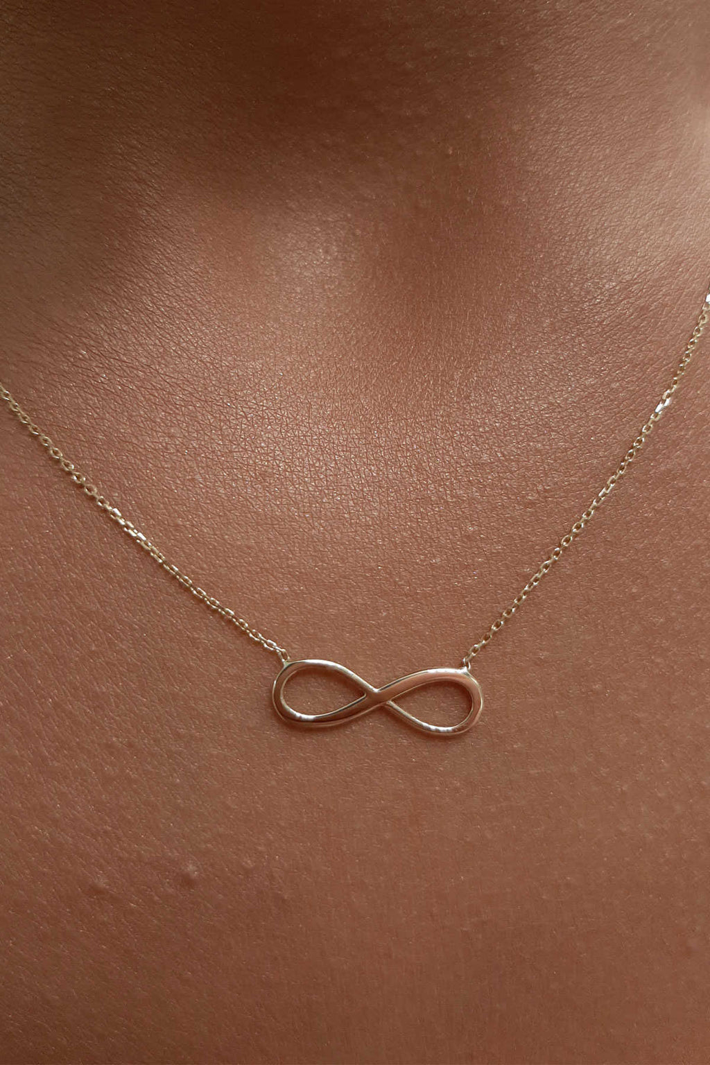 14ct Gold Infinity  Shape Necklace