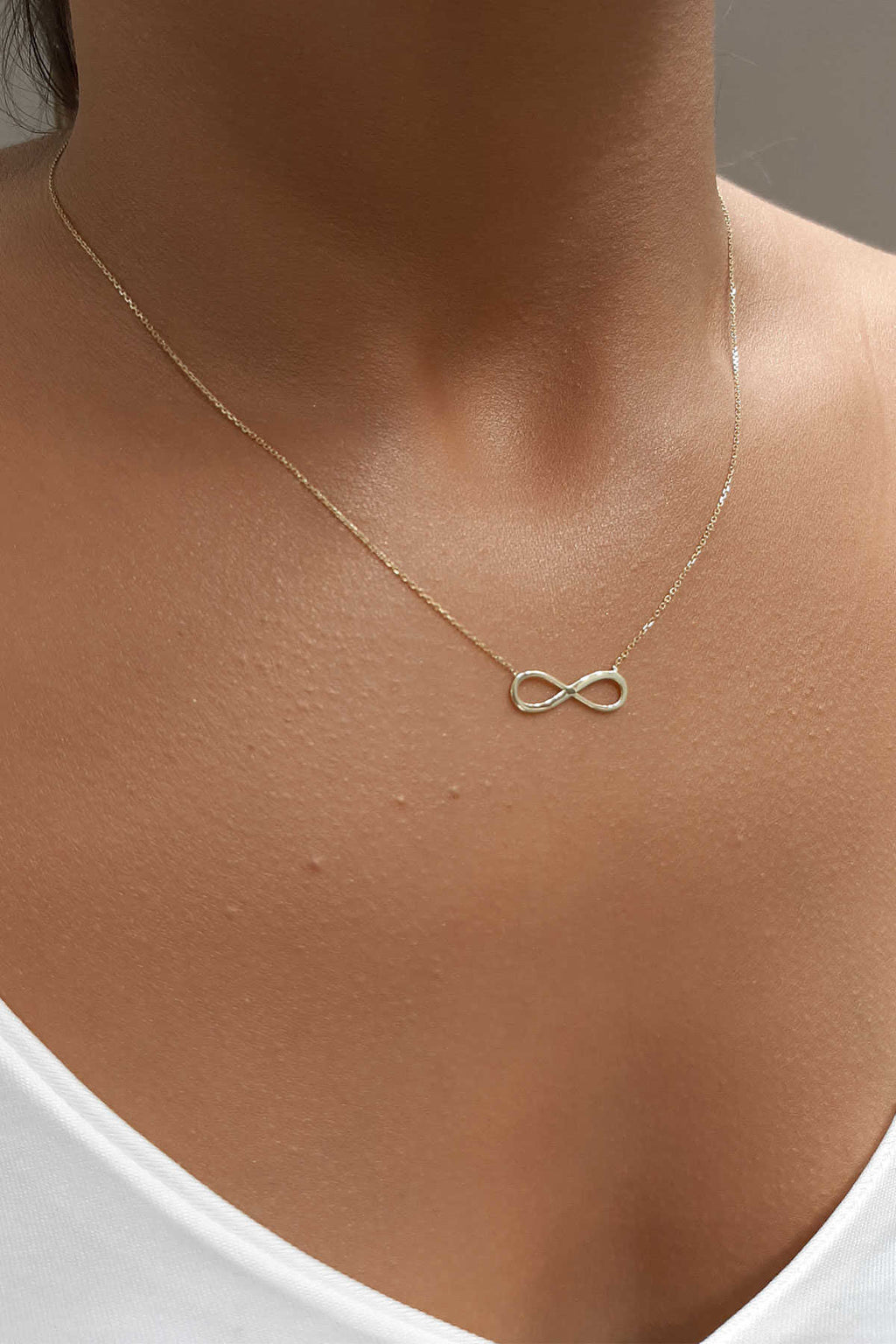 14ct Gold Infinity  Shape Necklace