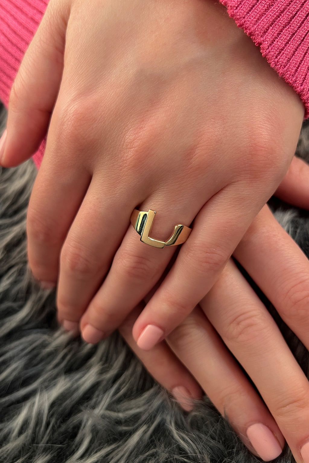 14ct Gold L Initial Ring