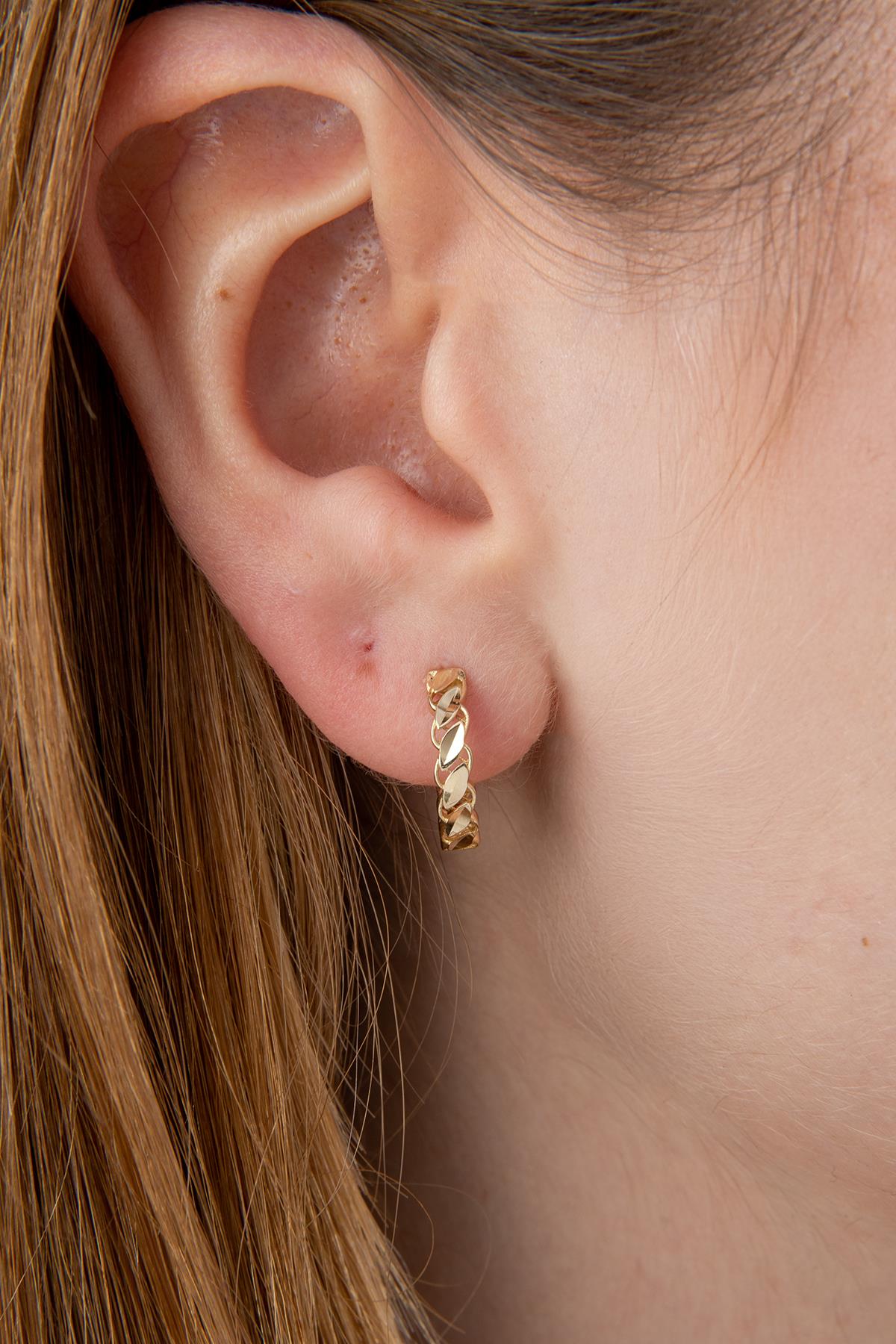 14ct Gold Leaf Huggie Hoop Earrings