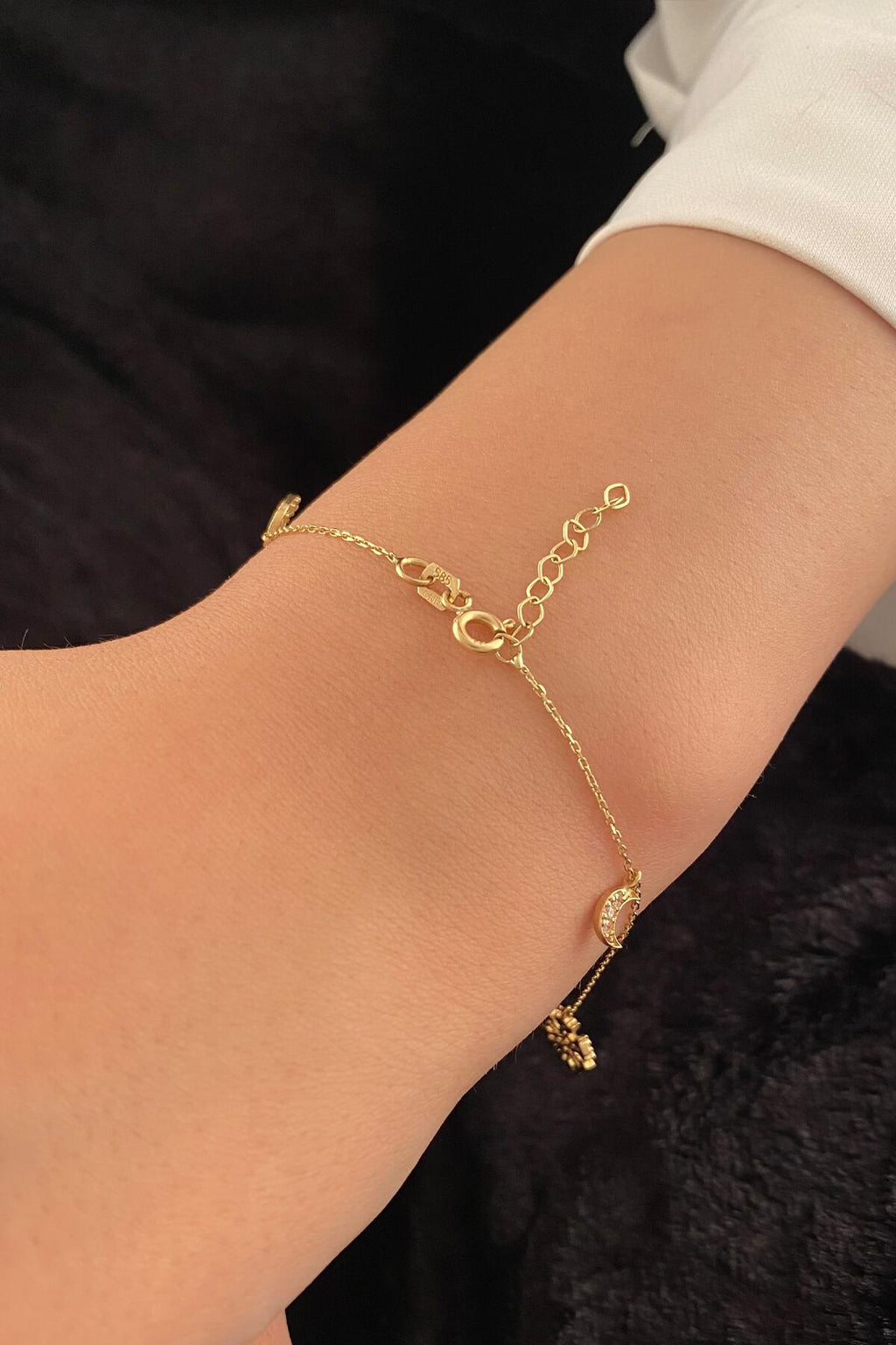 14ct Gold Lucky Charm Bracelet