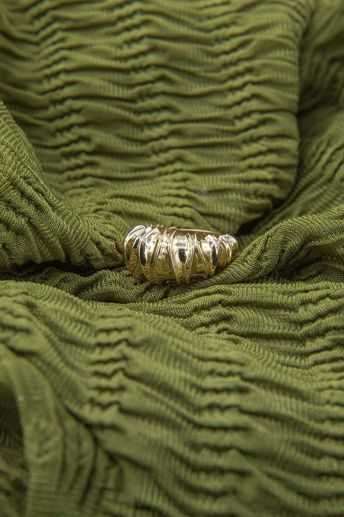 14ct Gold Lunara Ring