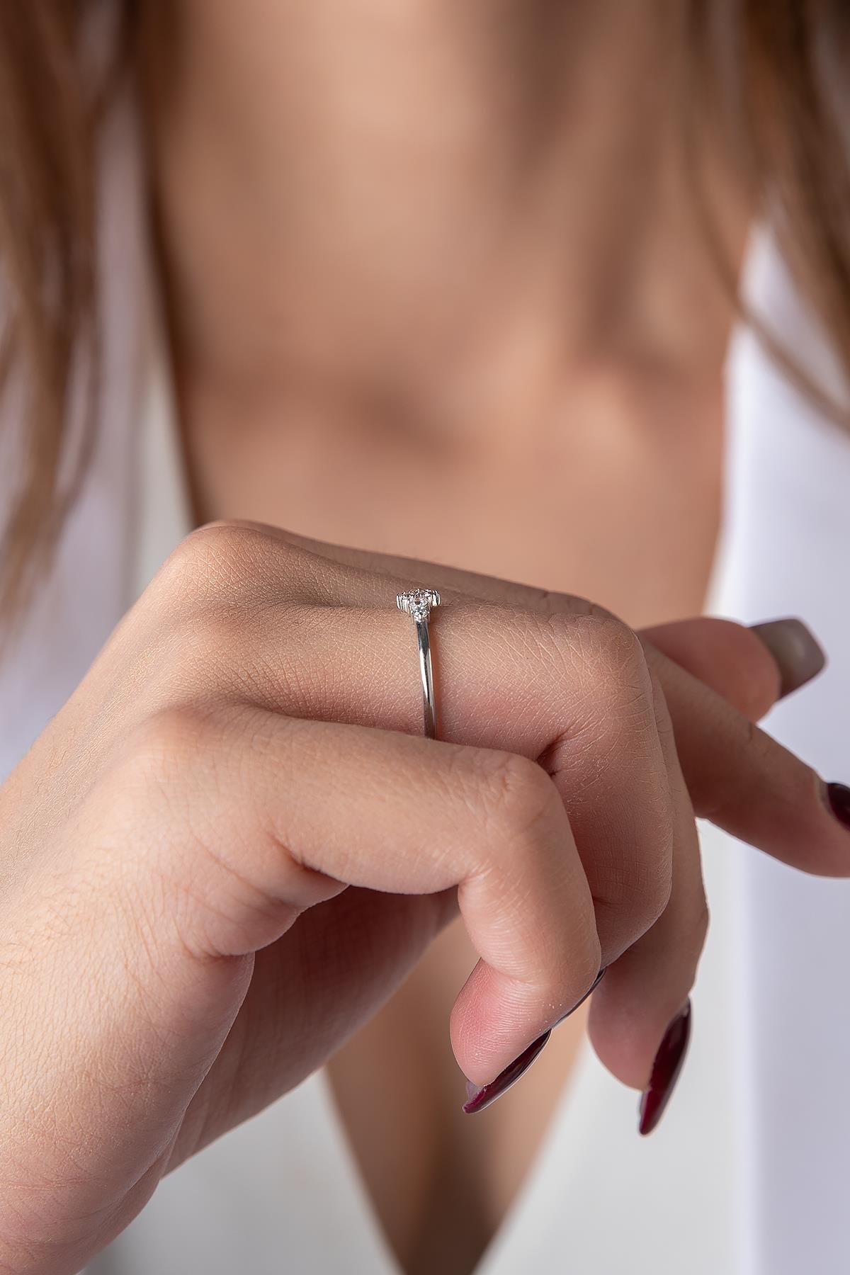14K Gold Mini Stone Queen Ring