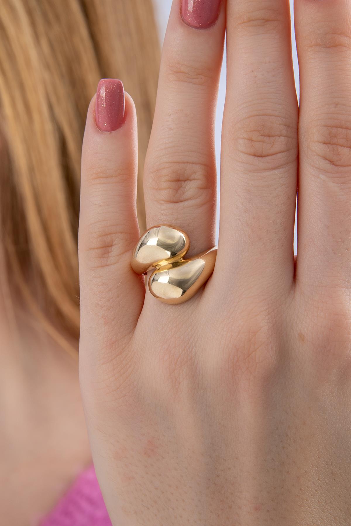 14ct Gold Minimalist Chunky Teardrop Spoon Ring
