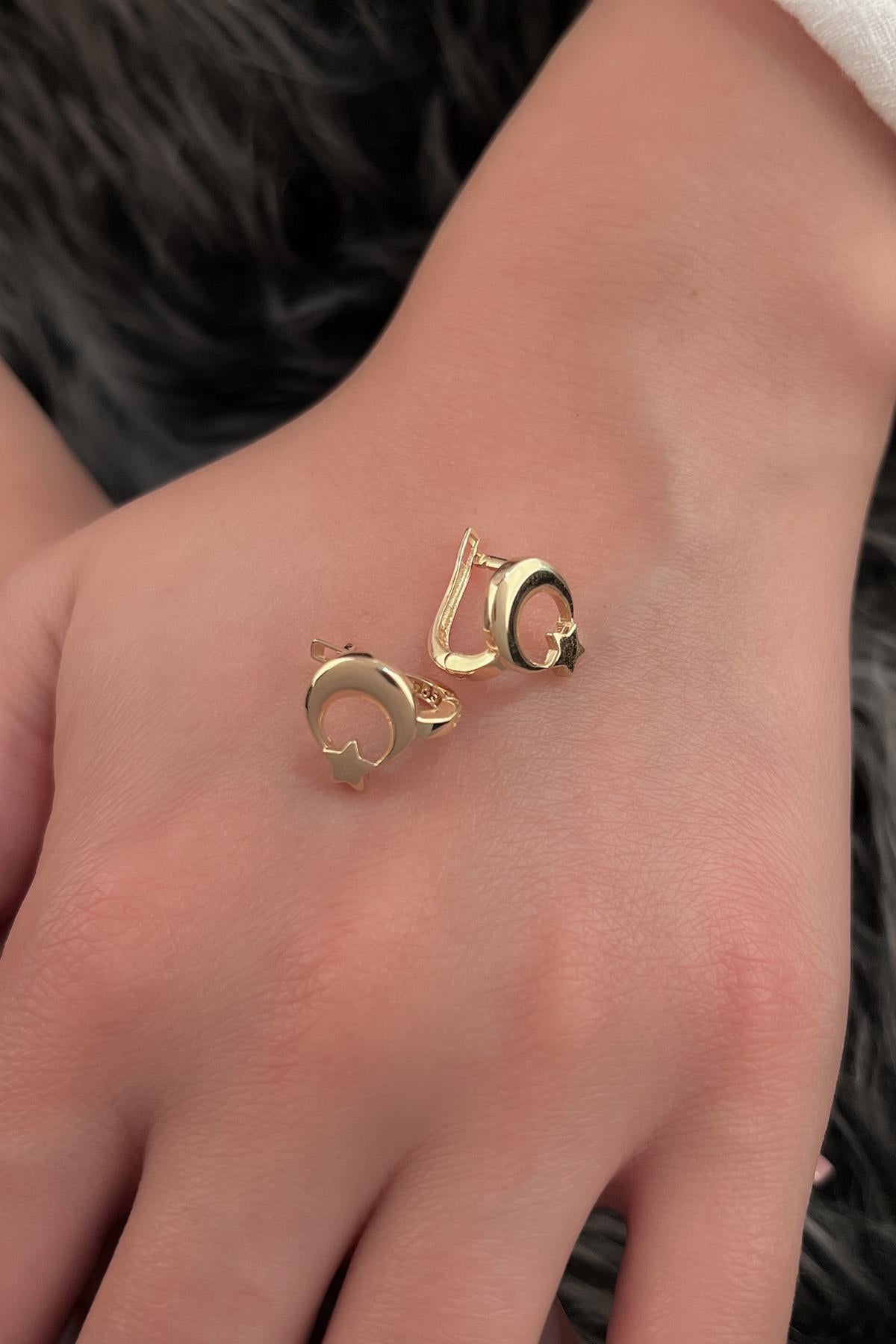 14ct Gold Moon Star Earrings