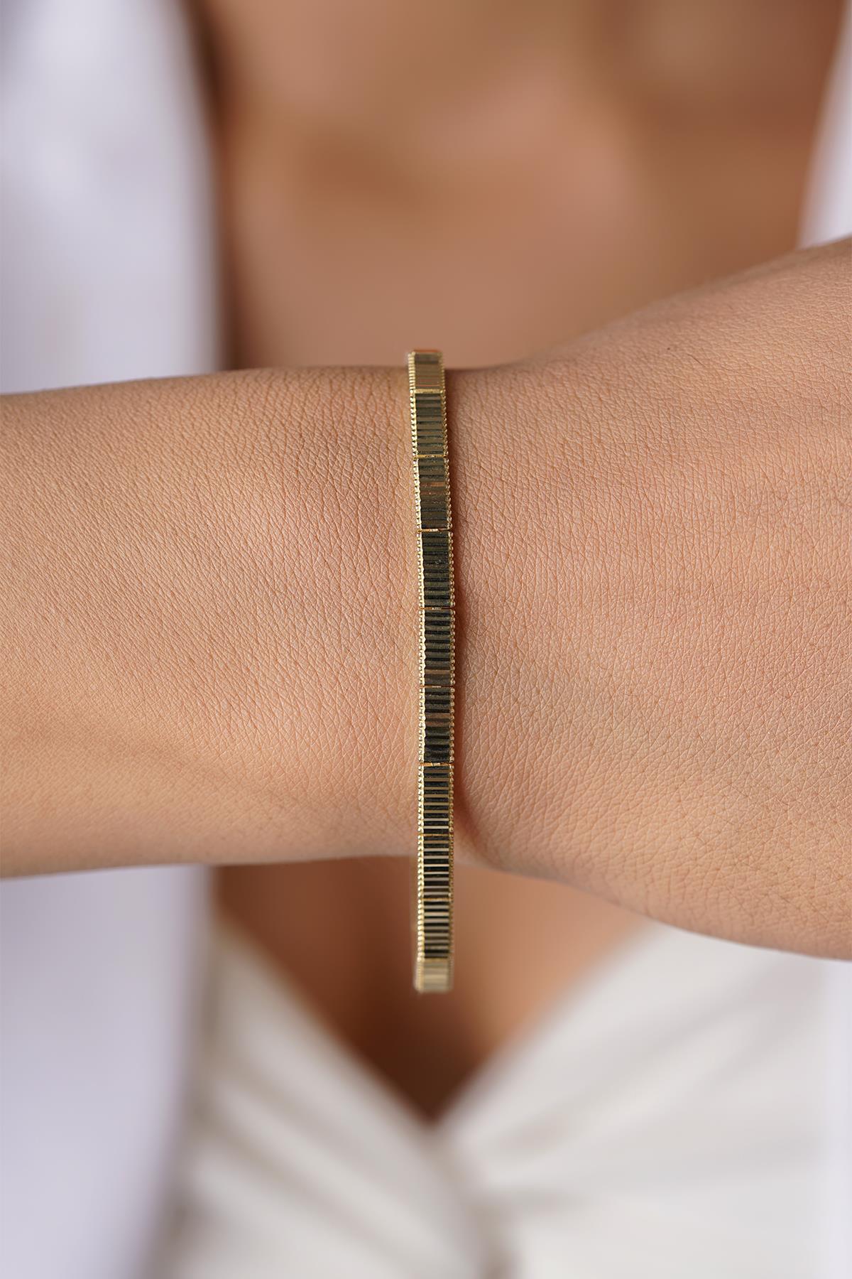 14ct Gold Patterned Ajda Bracelet
