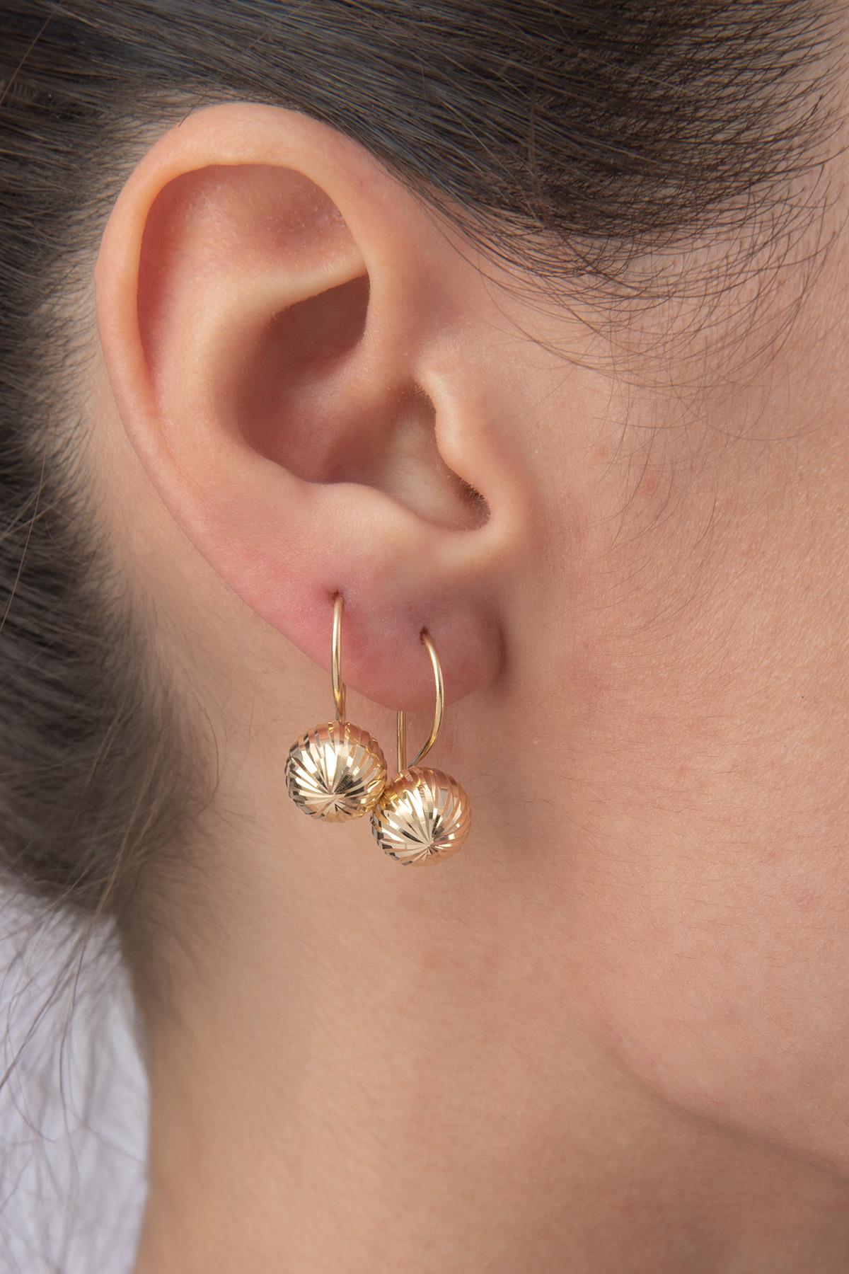 14K Gold Patterned Euroball Earrings ( Medium )