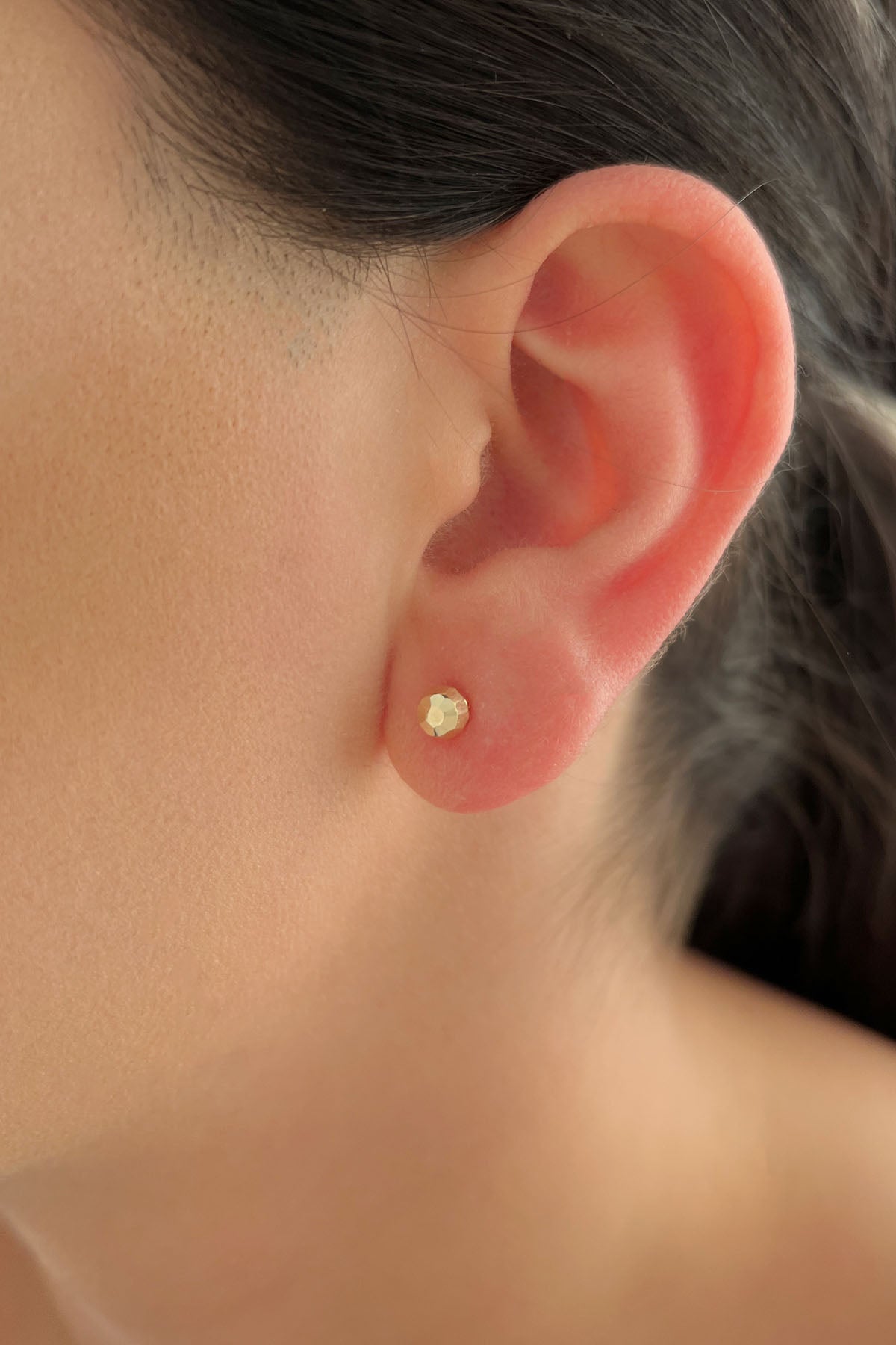14ct Gold Patterned Small Ball Stud Earrings