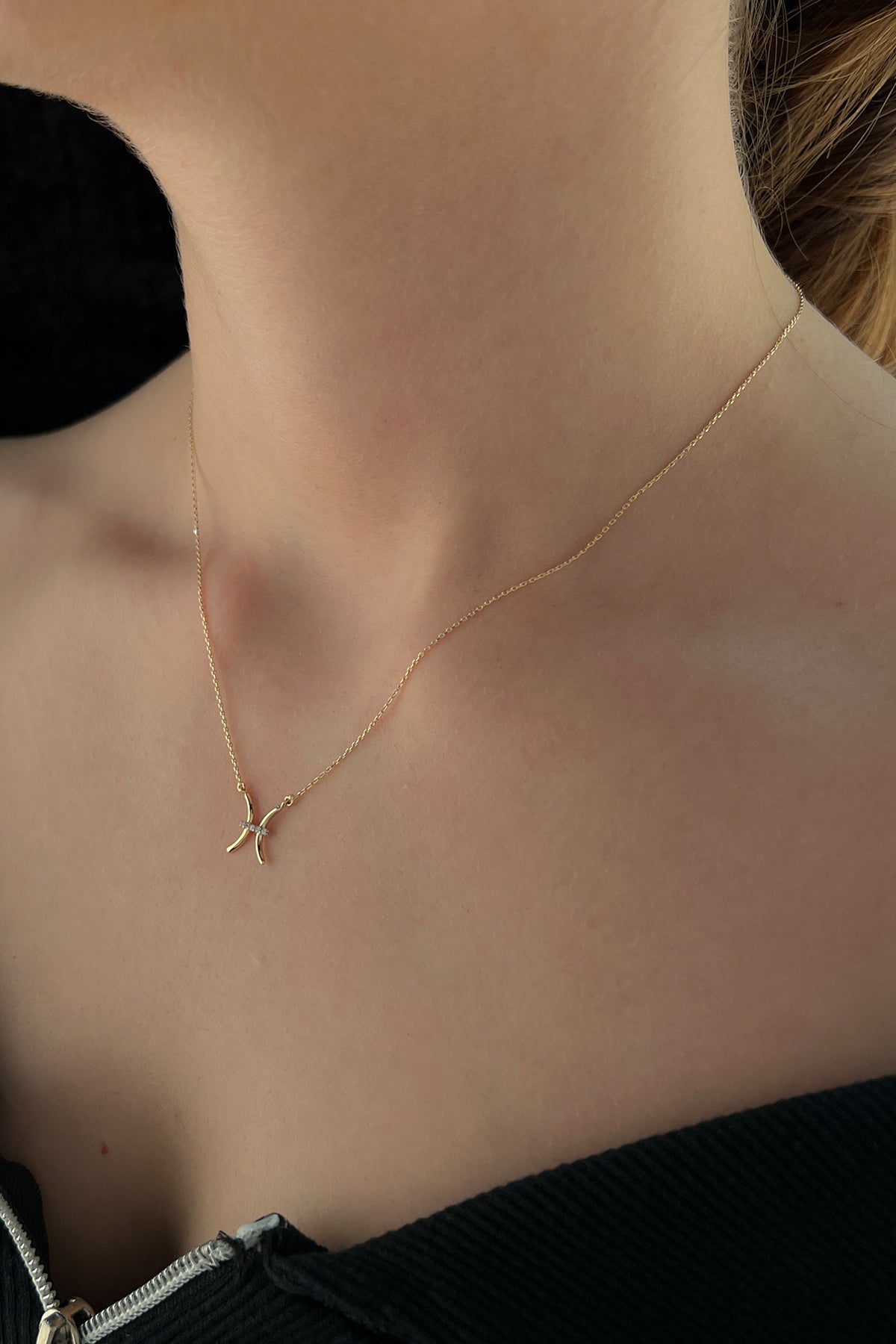 14ct Gold Pisces Zodiac Sign Necklace