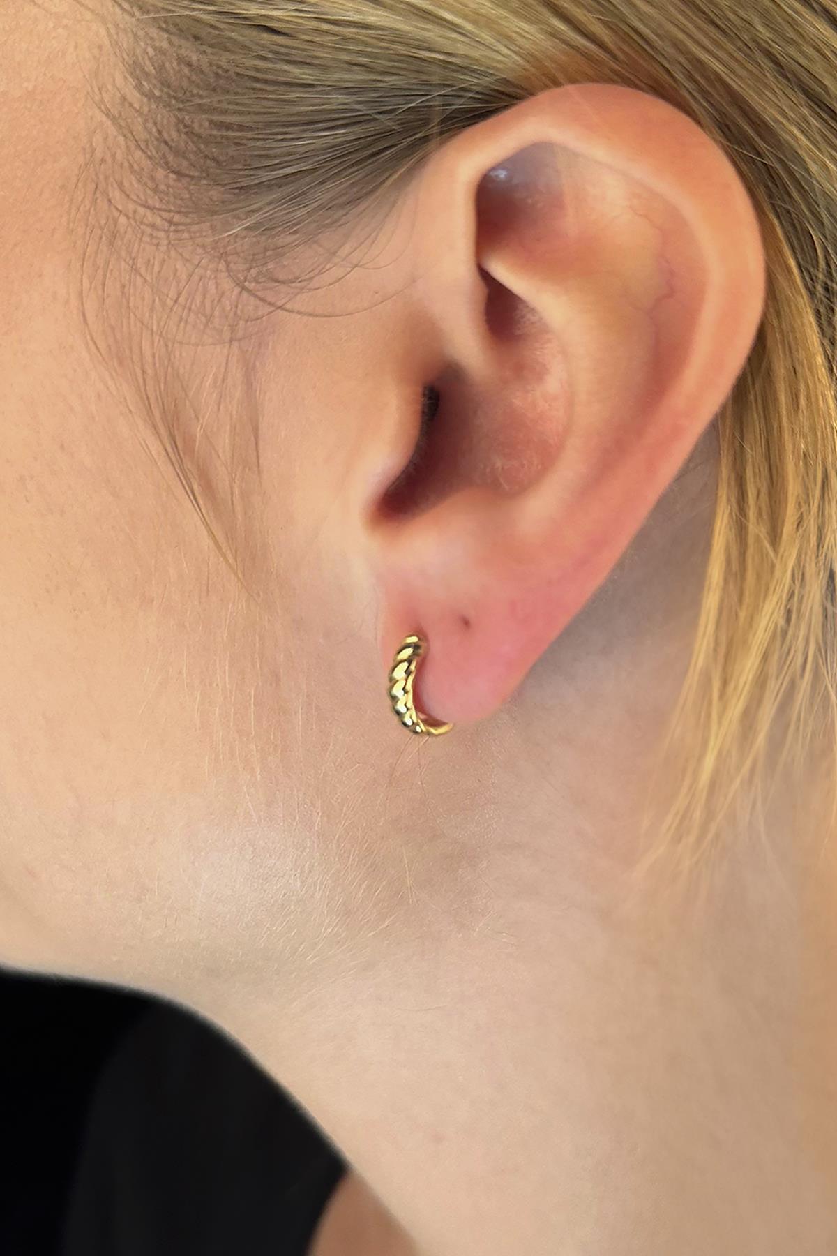 14ct Gold Rope Twist Huggie Earrings