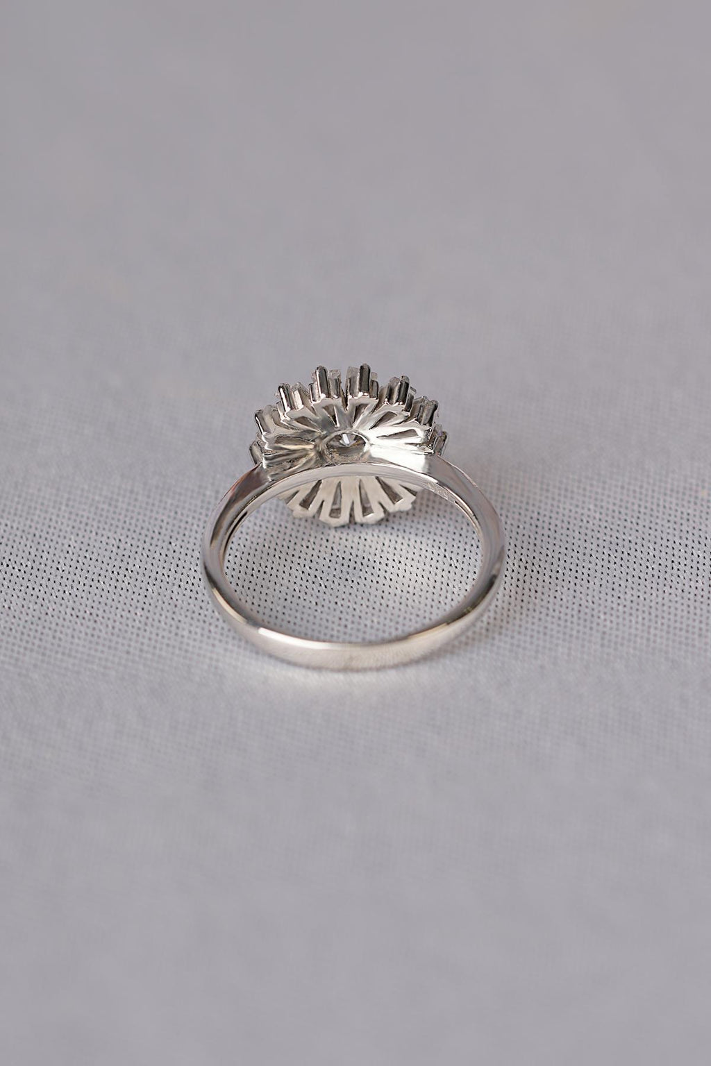 14ct Gold Rose Shaped Baguette Ring