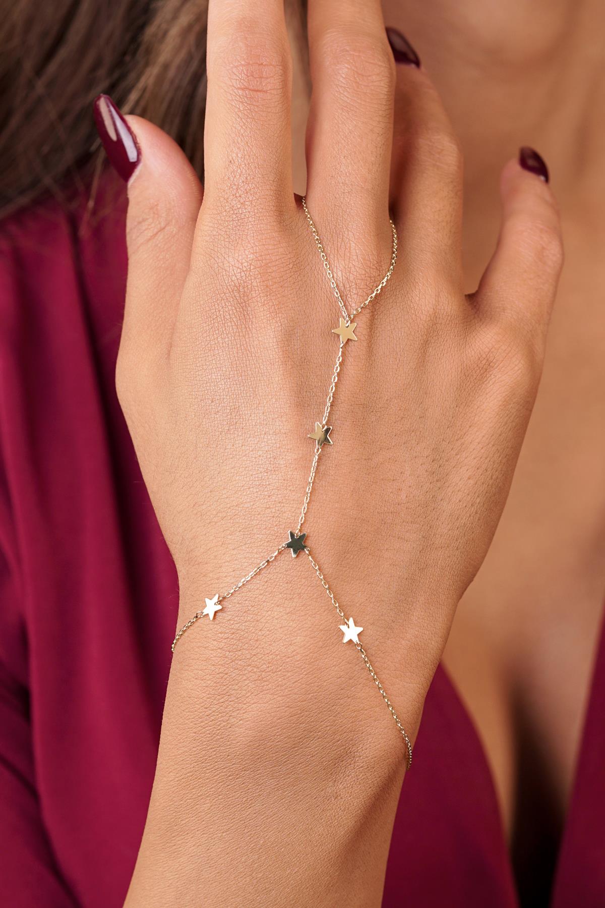 14ct Gold Row of Stars Hand Chain