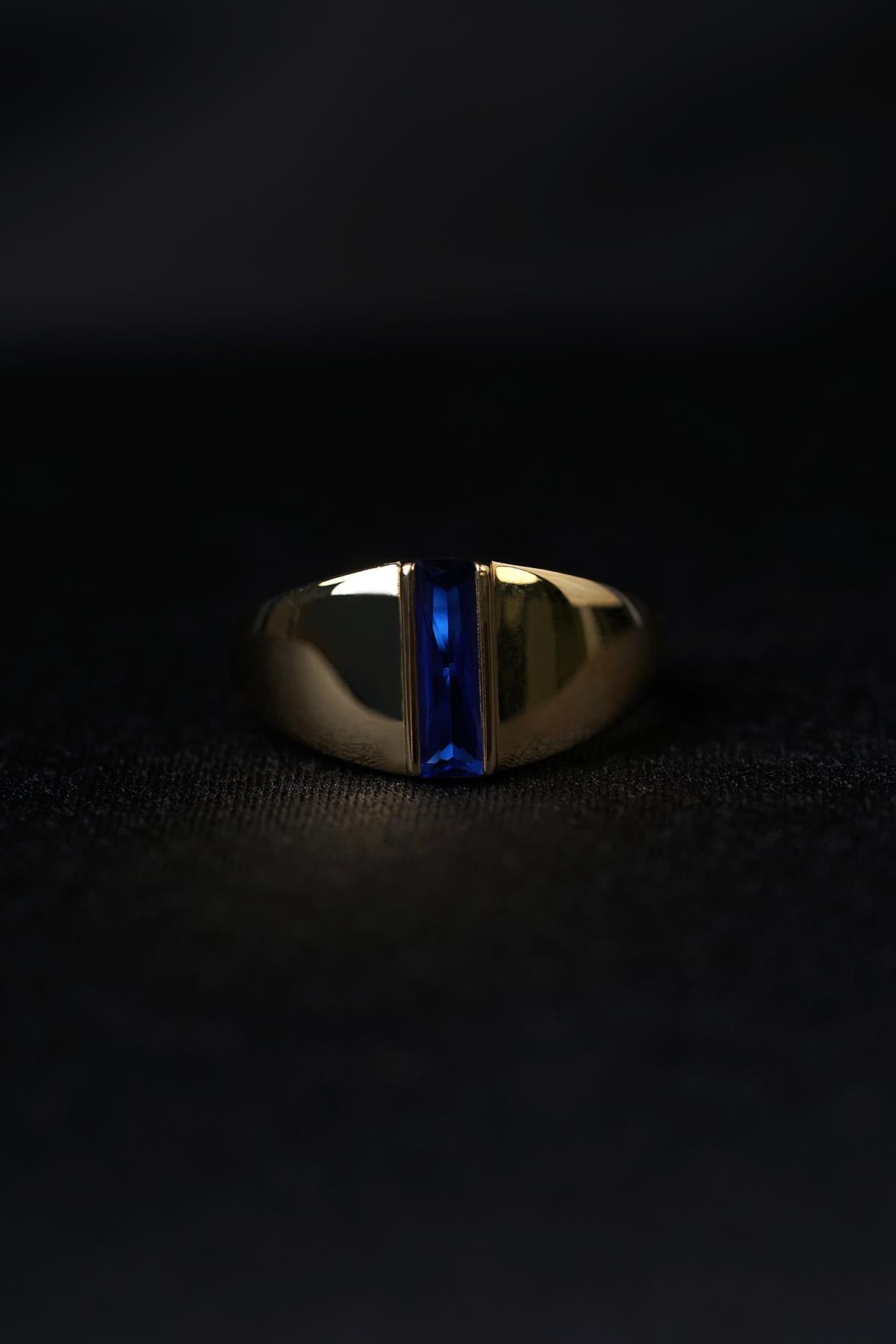 14ct Gold Sapphire Bar Ring