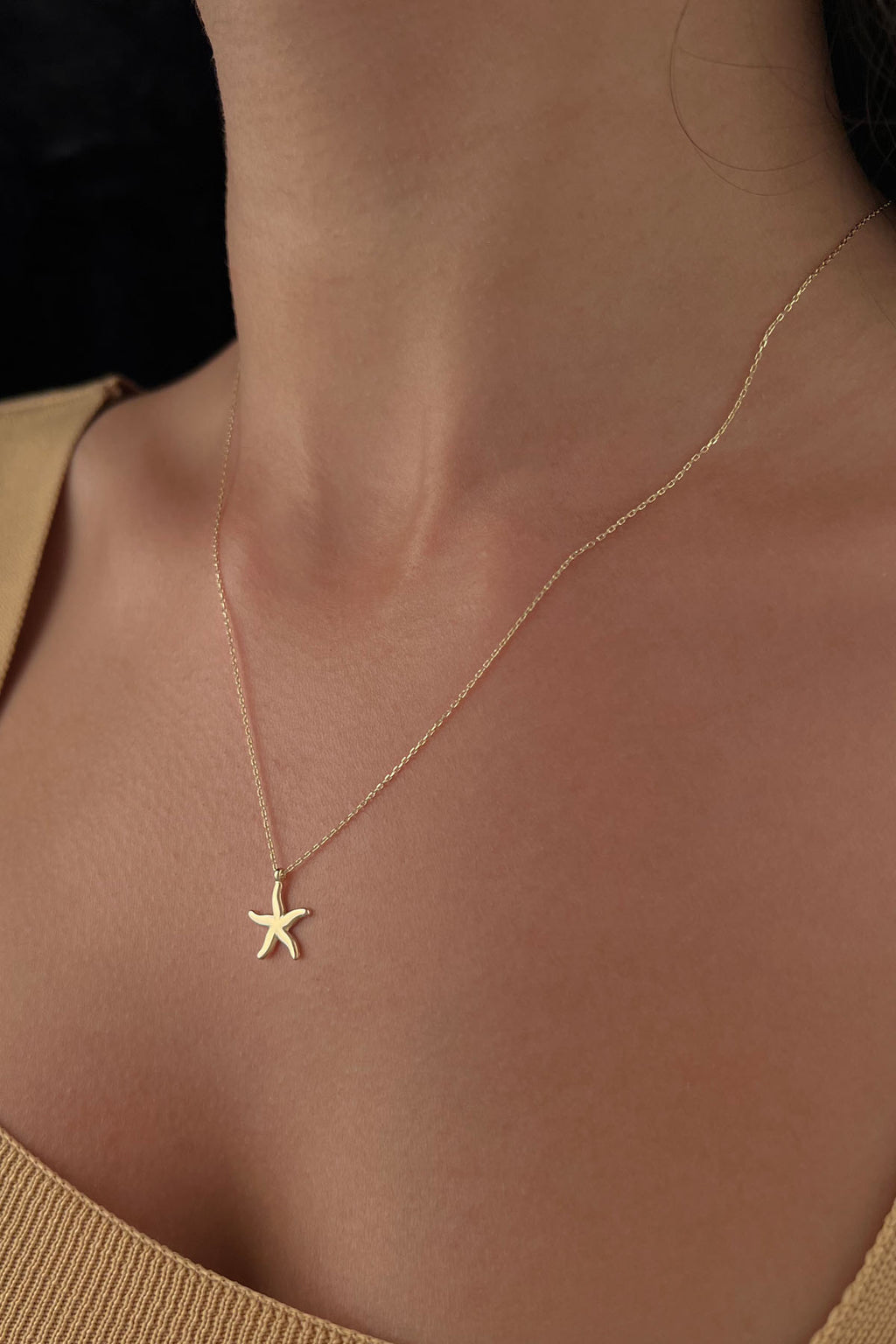14ct Gold Sea Star Necklace