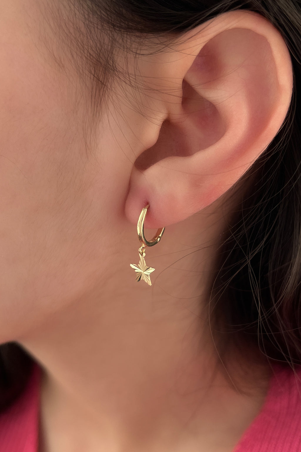 14ct Gold Shiny Star Dangle Huggie Earrings