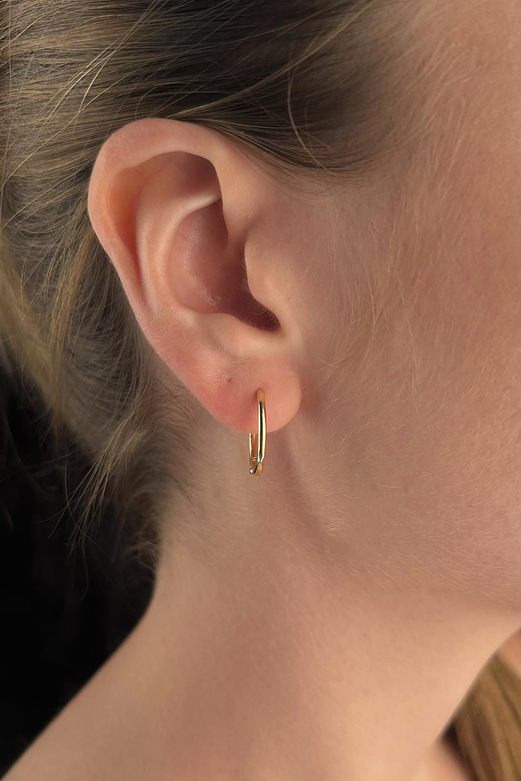 14ct Gold Slim Medium Hoop Earrings