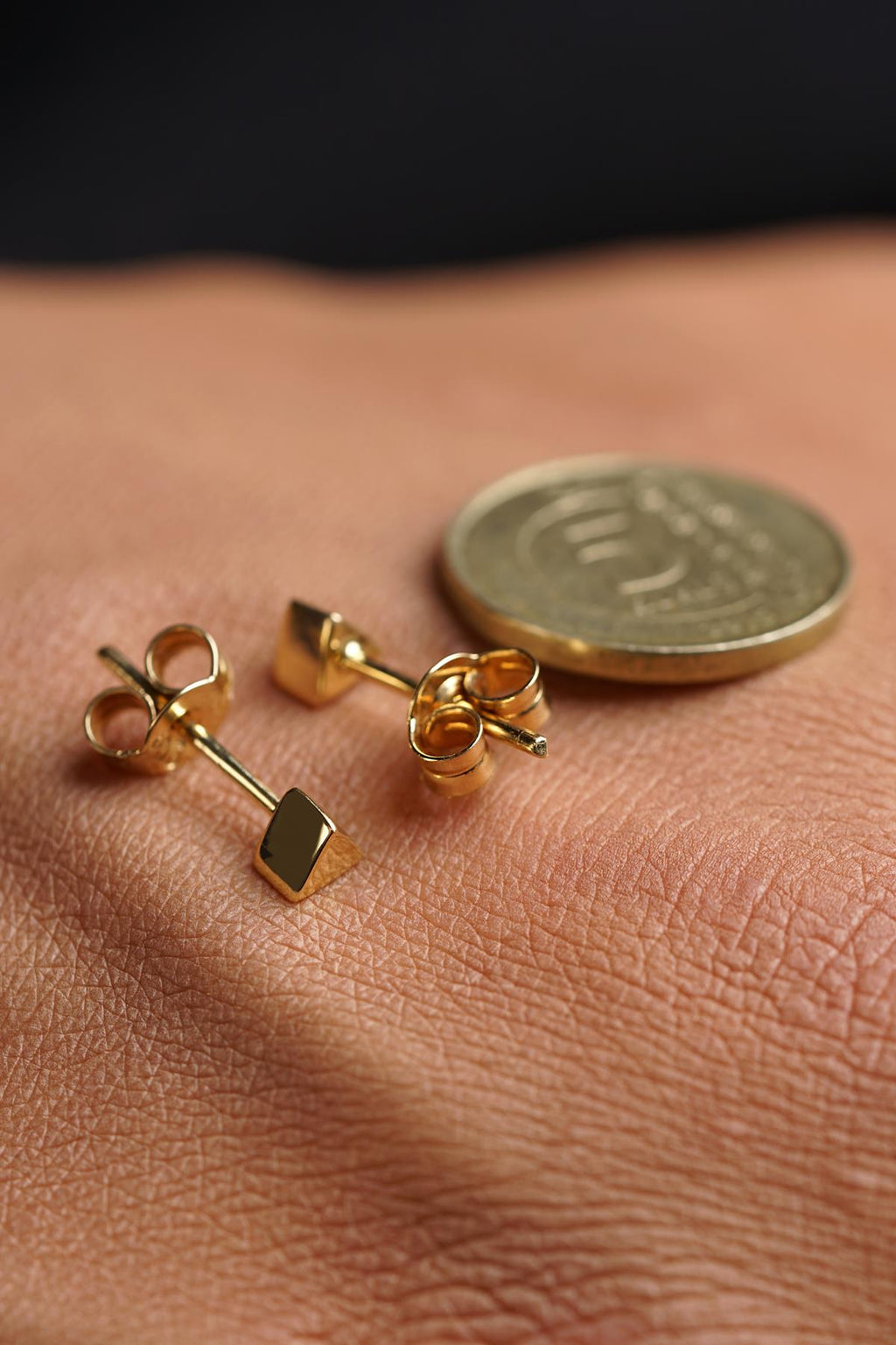 14ct Gold Small Triangle Shape Stud Earrings