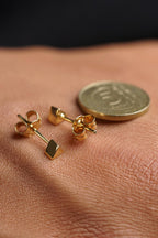 14ct Gold Small Triangle Shape Stud Earrings