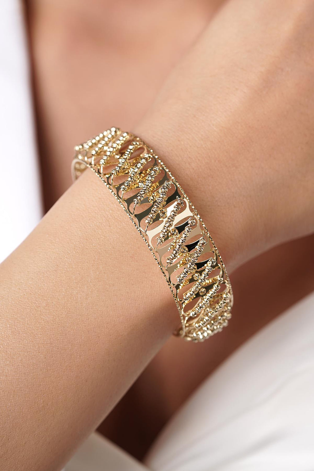 14ct Gold Sparkling Beaded Cuff Bracelet