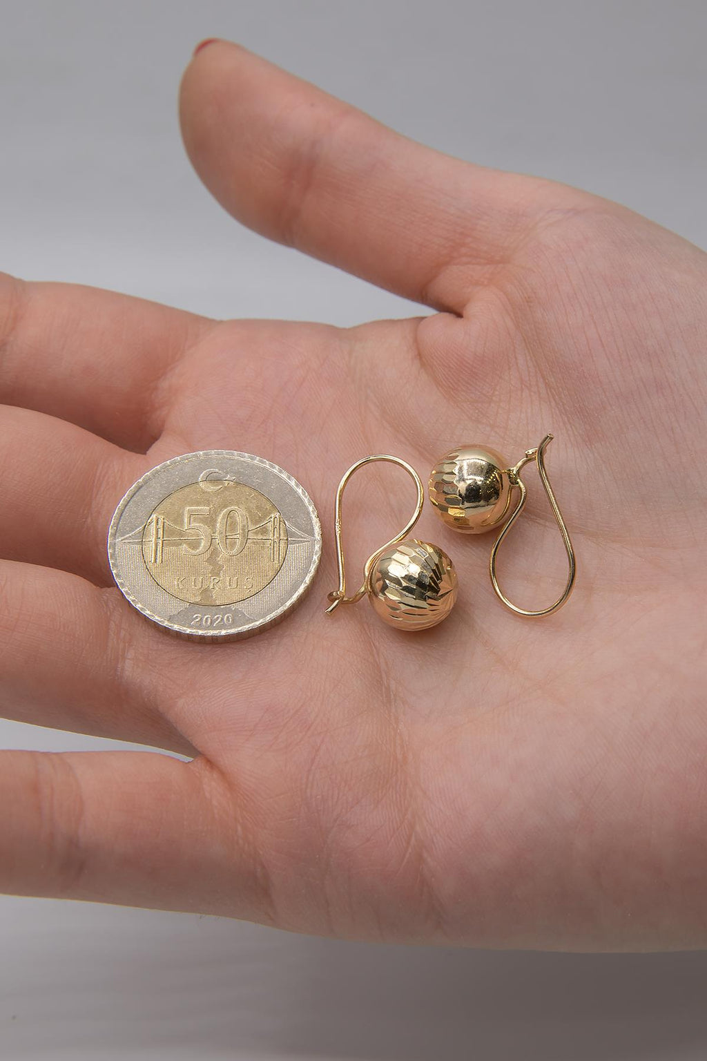 14ct Gold Sparkling Euroball Earrings ( Medium )