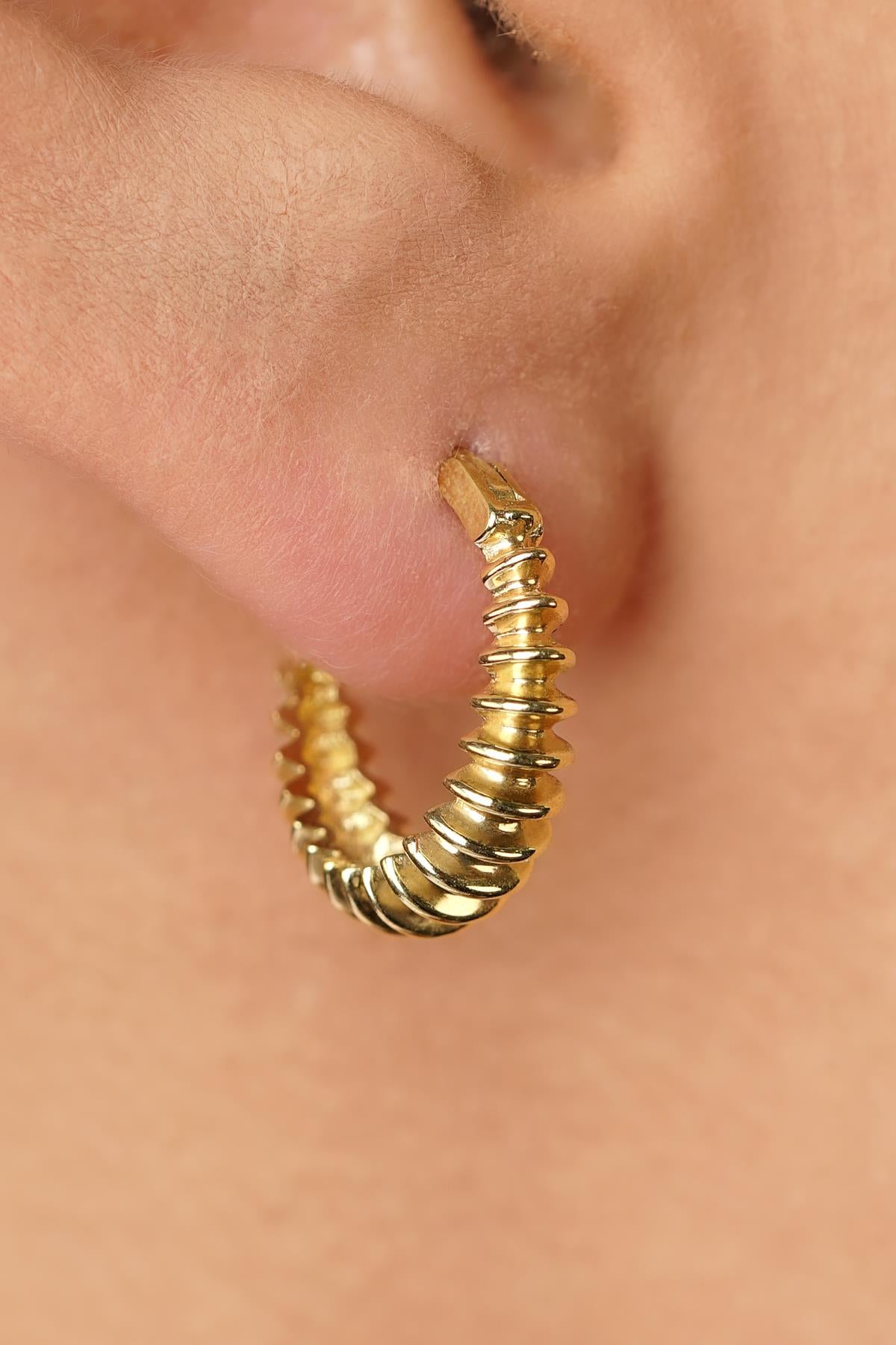 14ct Gold Spiral Hoop Earrings