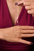 14ct Gold Star Hand Chain