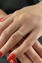 14ct Gold Star Shaped Ring