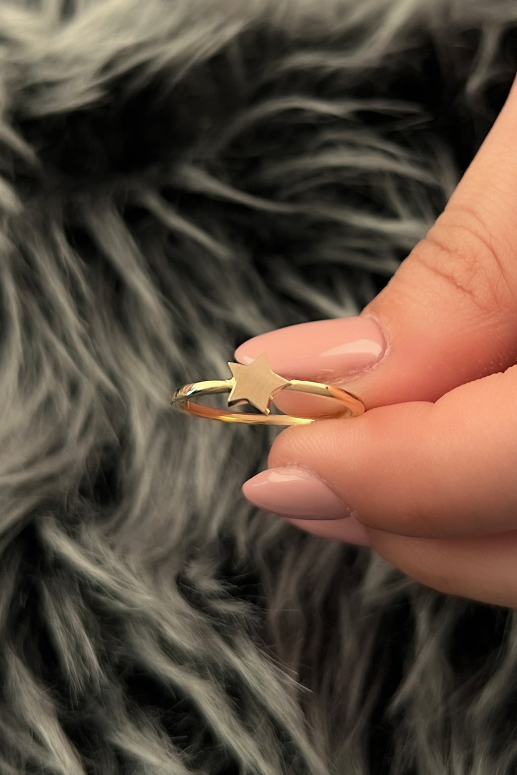 14ct Gold Star Shaped Ring