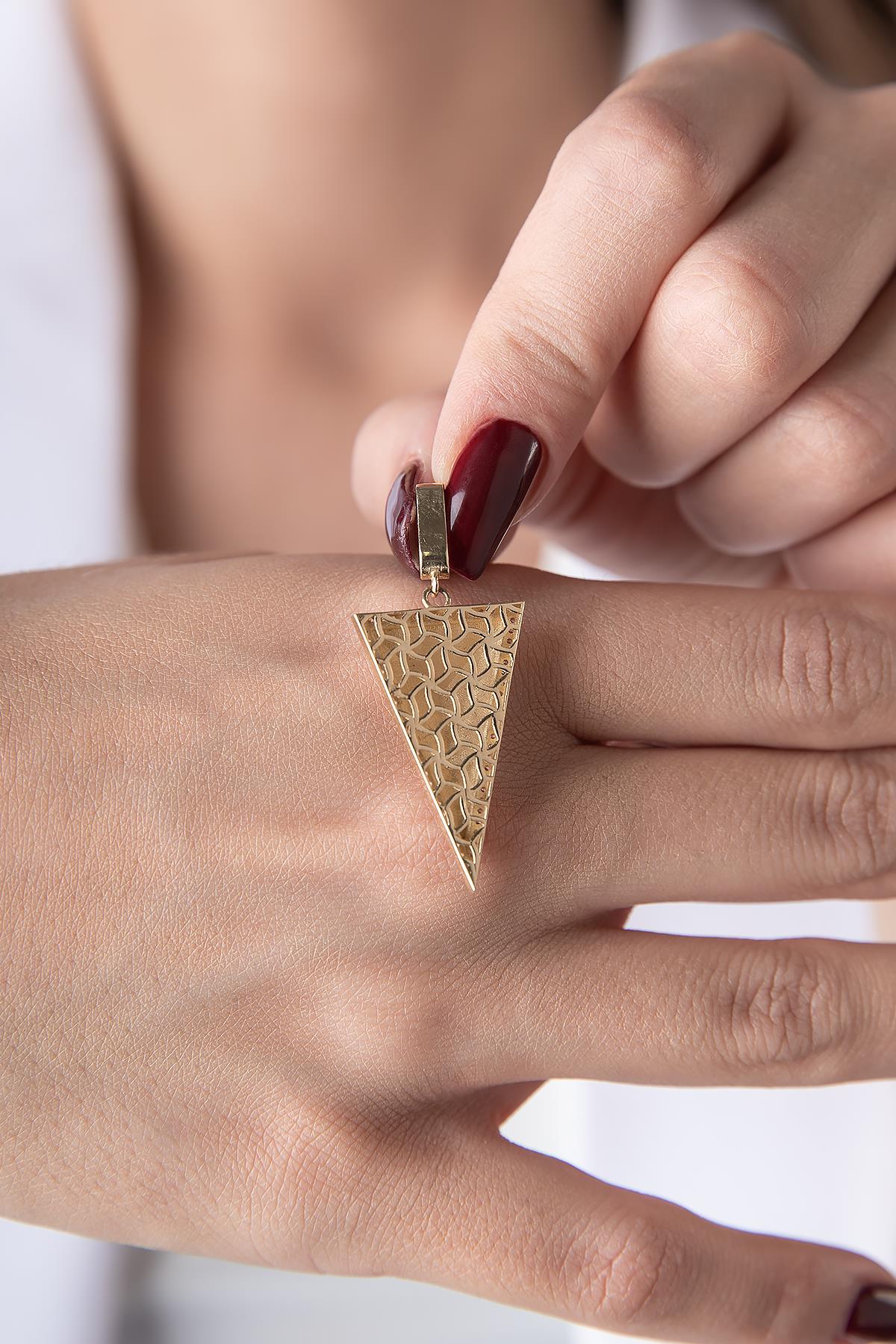 14ct Gold Stone Edged Triangle Pendant