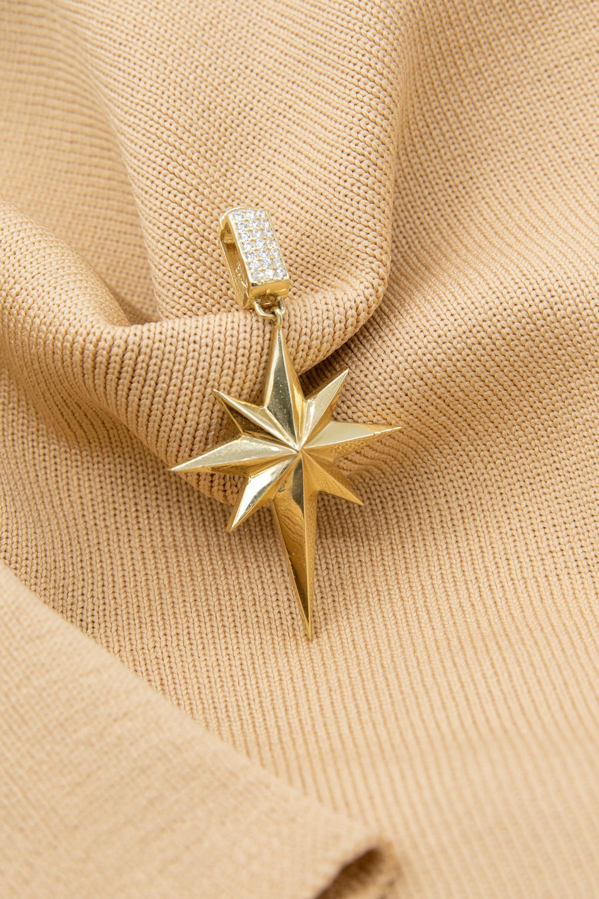 14ct Gold Stone Faceted North Star Charm