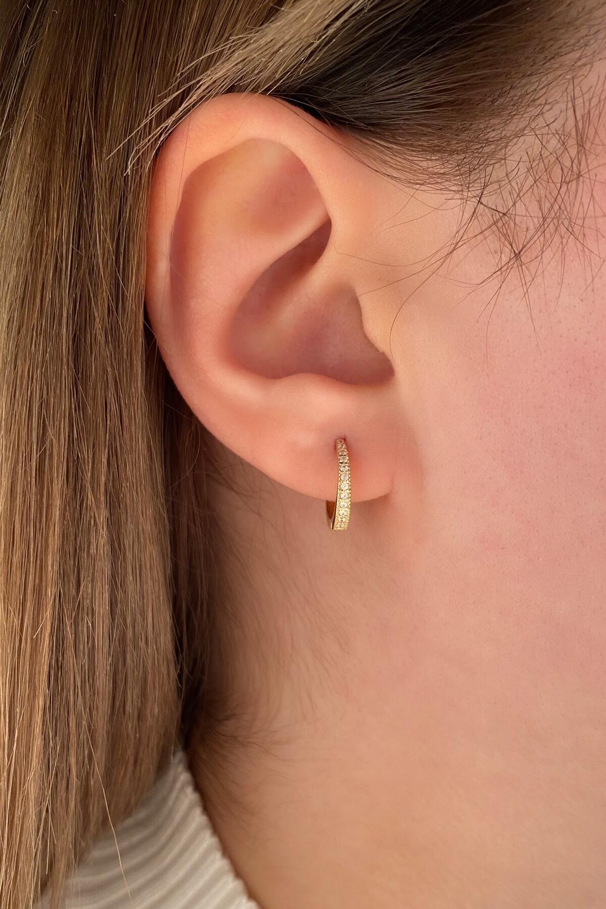 14ct Gold Stone Hoop Earrings