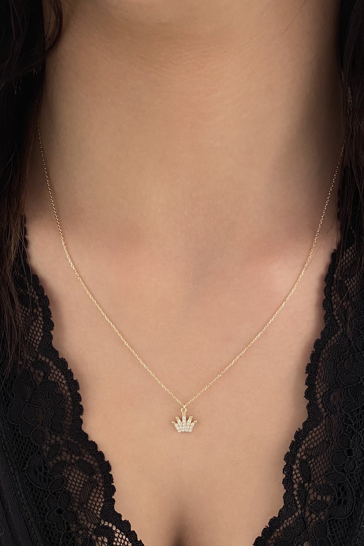 14K Gold Stone King Crown Necklace