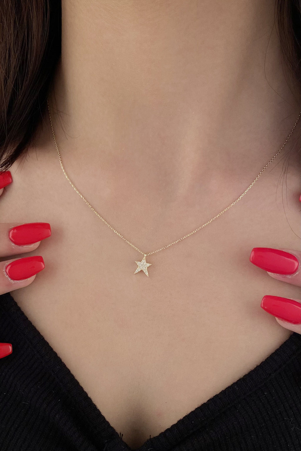 14ct Gold Stone Tailed Star Necklace