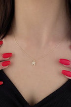 14ct Gold Stone Tailed Star Necklace