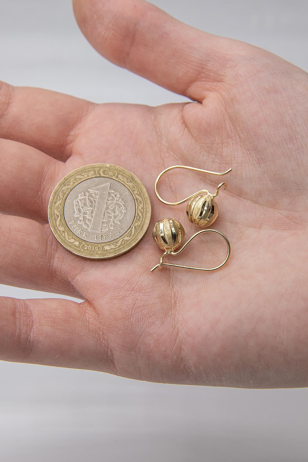 14ct Gold Straight Patterned Euroball Earrings ( Medium )