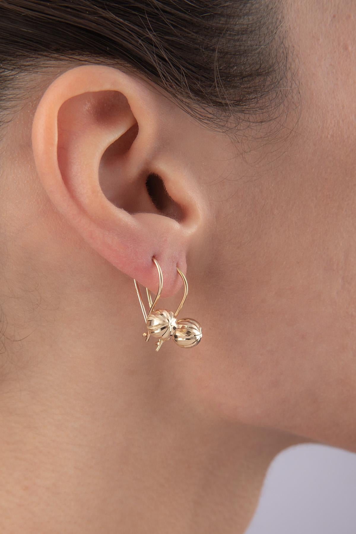 14ct Gold Straight Patterned Euroball Earrings ( Small )