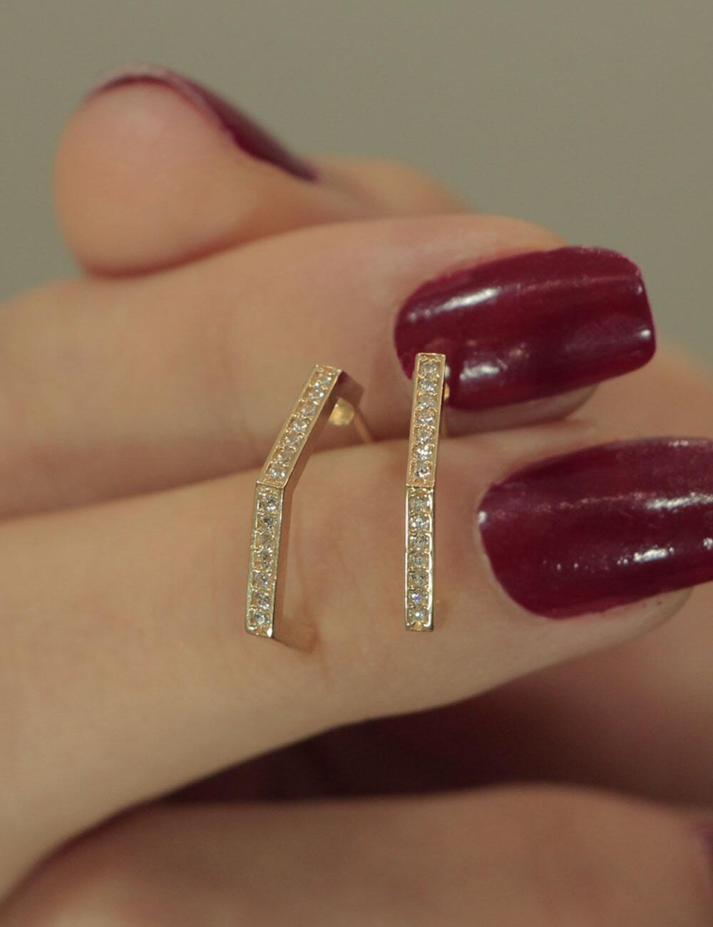 14ct Gold Stud Fine Pentagon Earrings