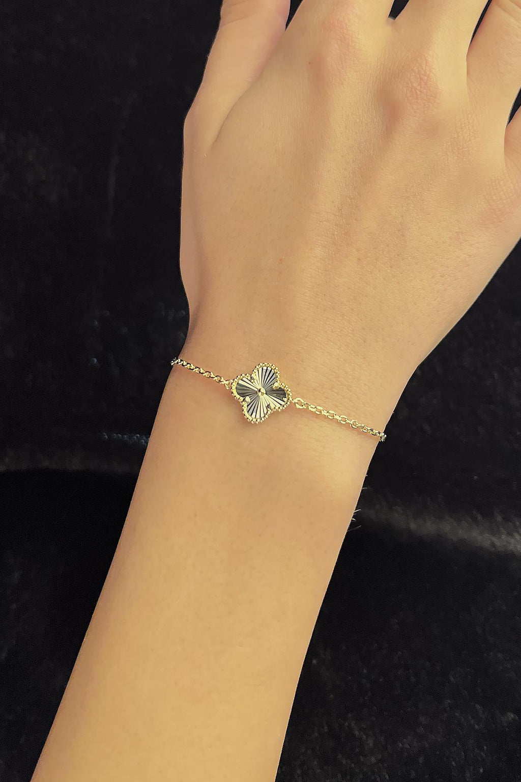 14ct Gold Sunburst Clover Bracelet