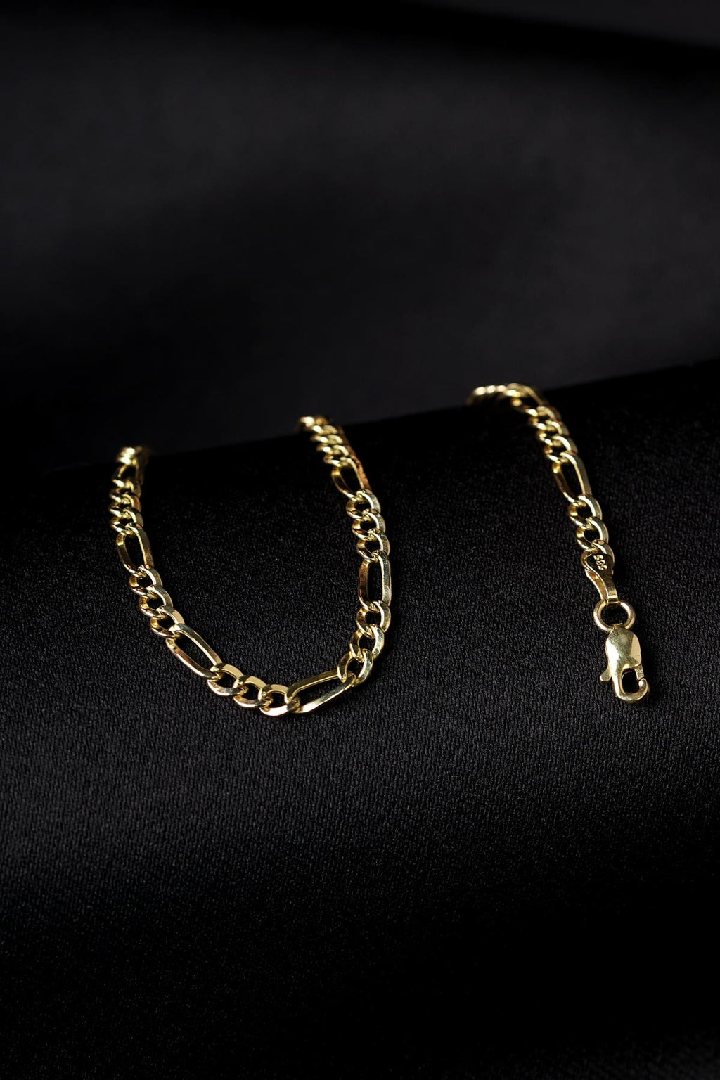 14ct Gold Thin Figaro Bracelet