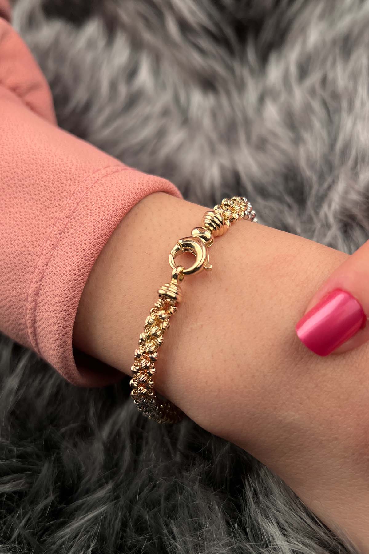 14ct Gold Tri_ Color Dorica Tarnish Resistant Adjustable Bracelet