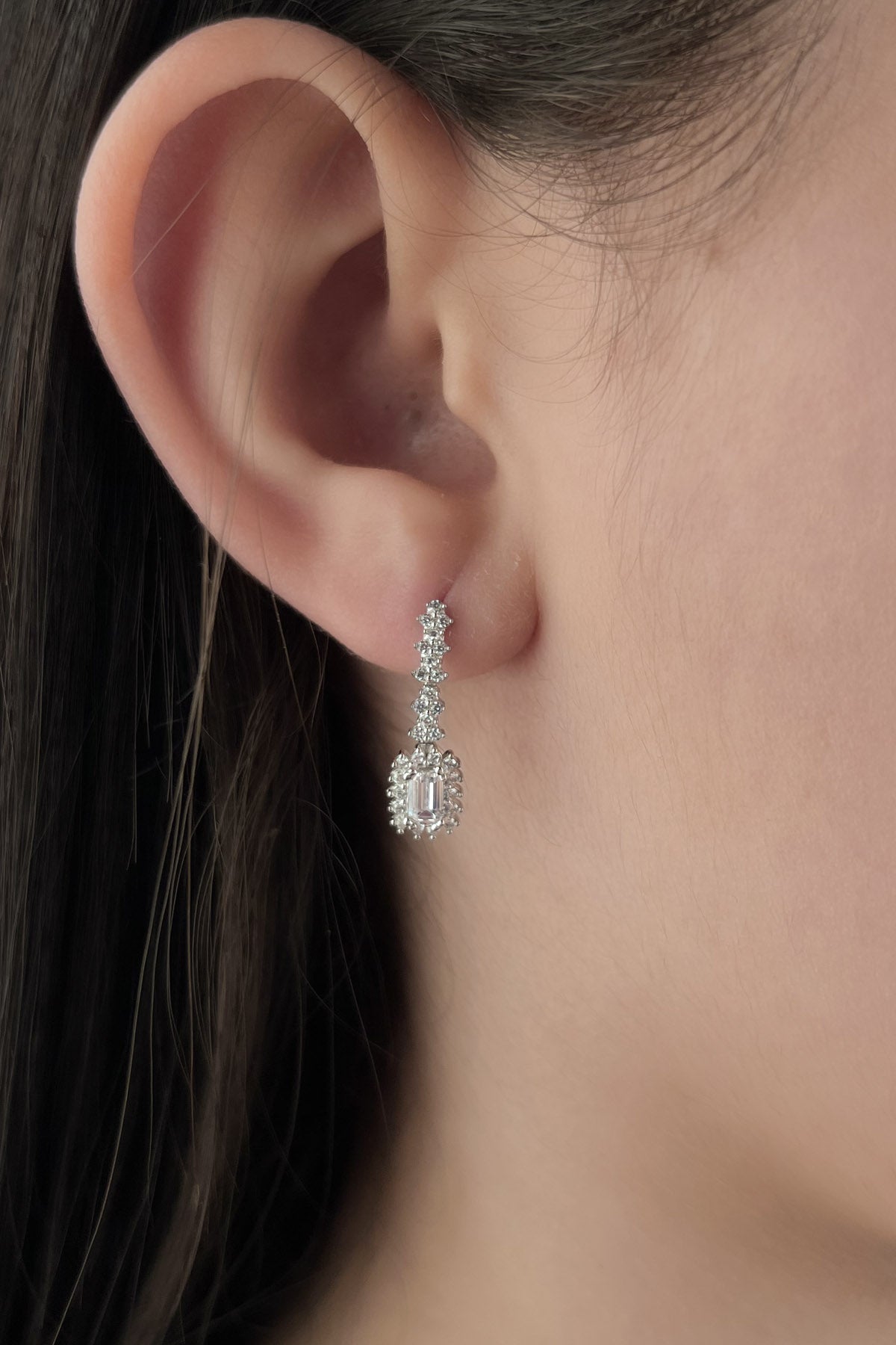 14ct Gold White Baguette Stone Drop Earrings