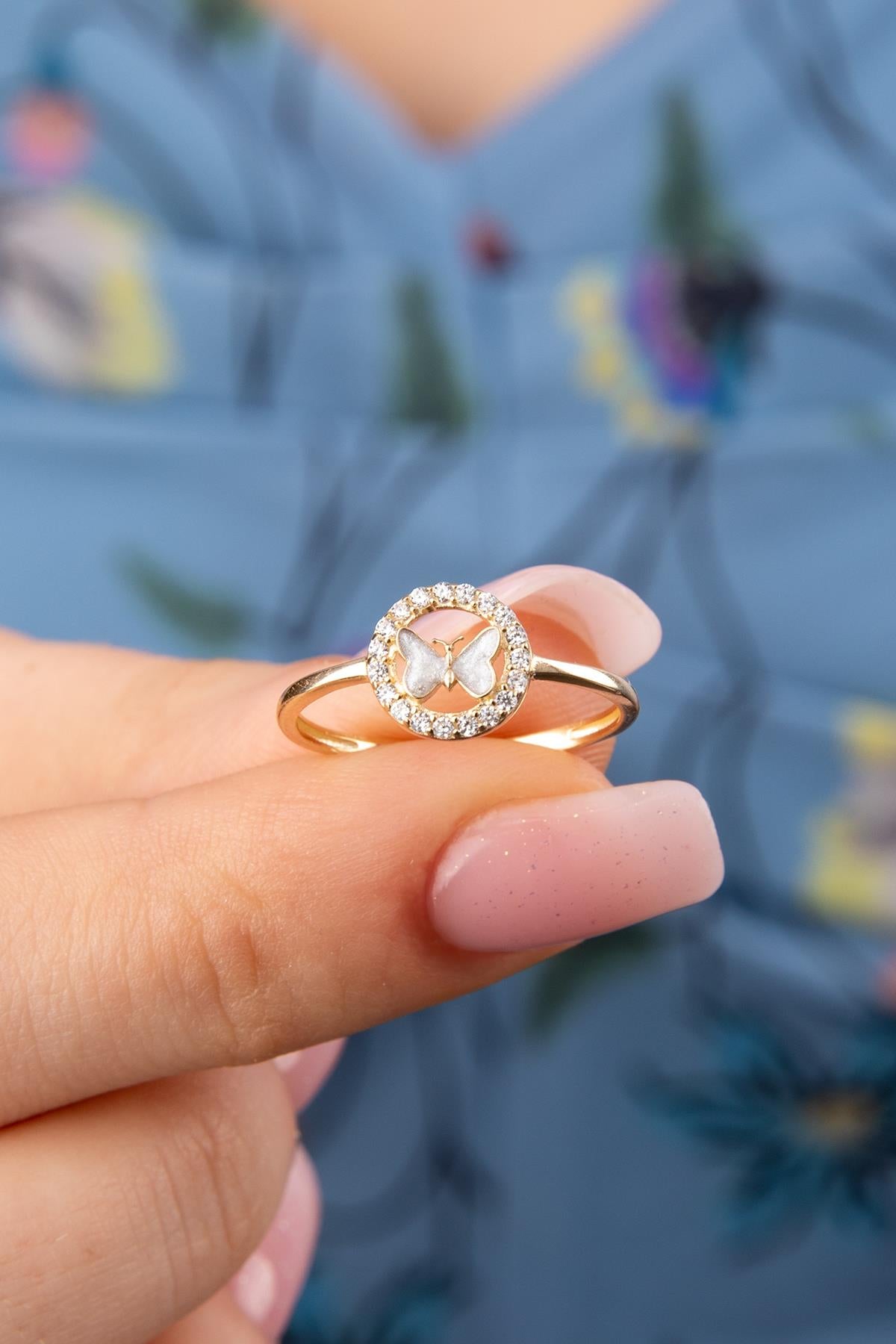 14K Gold White Enamel Butterfly Ring With Stone